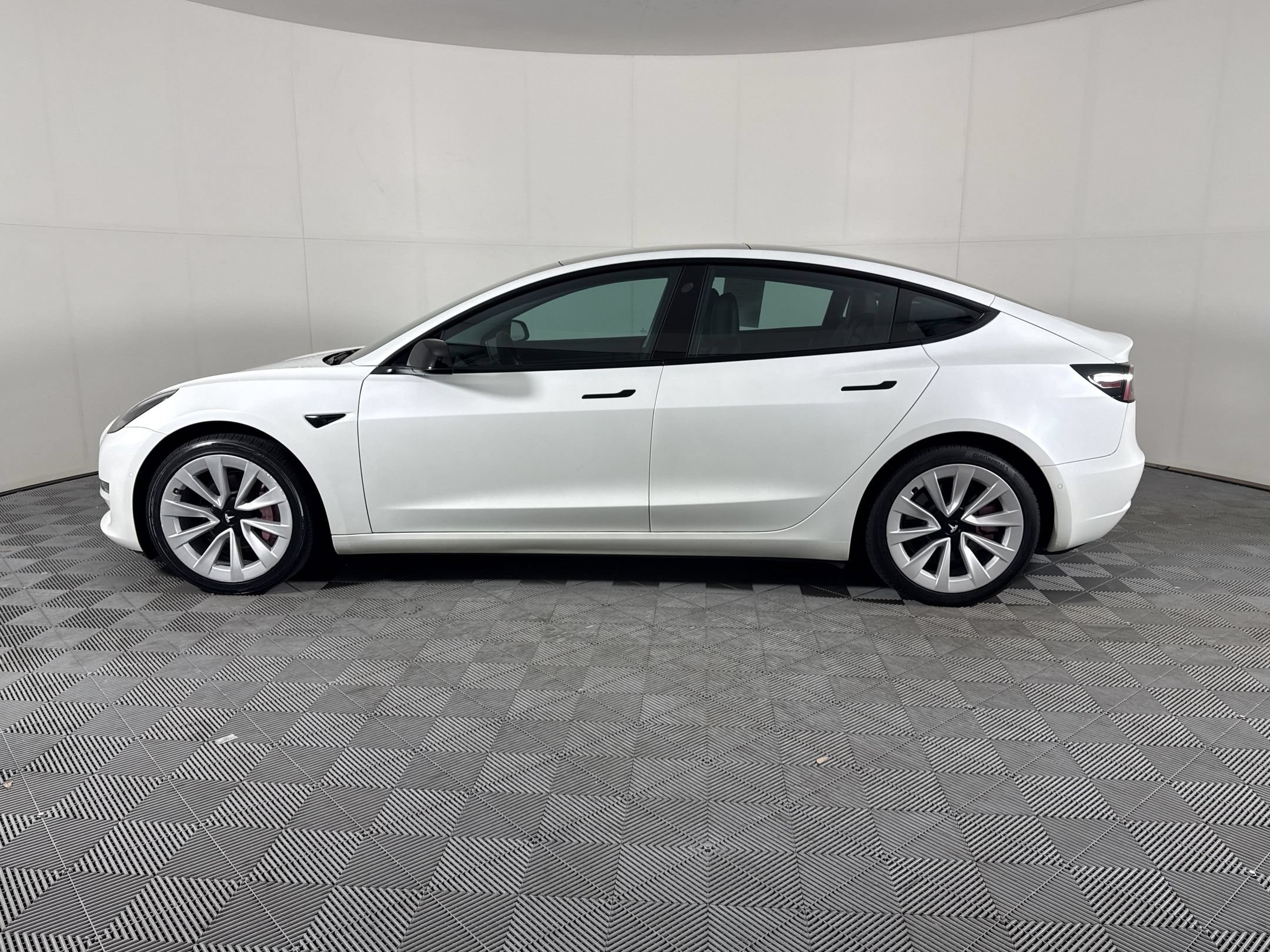 Used 2021 Tesla Model 3 Base with VIN 5YJ3E1EB1MF862438 for sale in Fairburn, GA