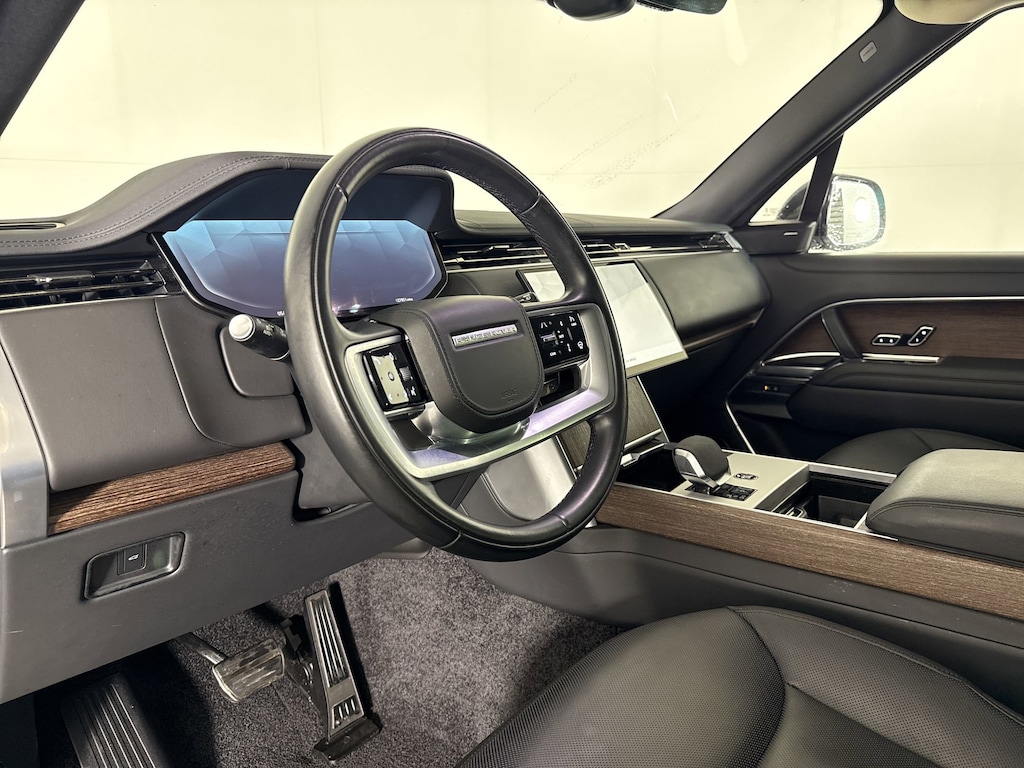 Used 2024 Land Rover Range Rover SE SUV
