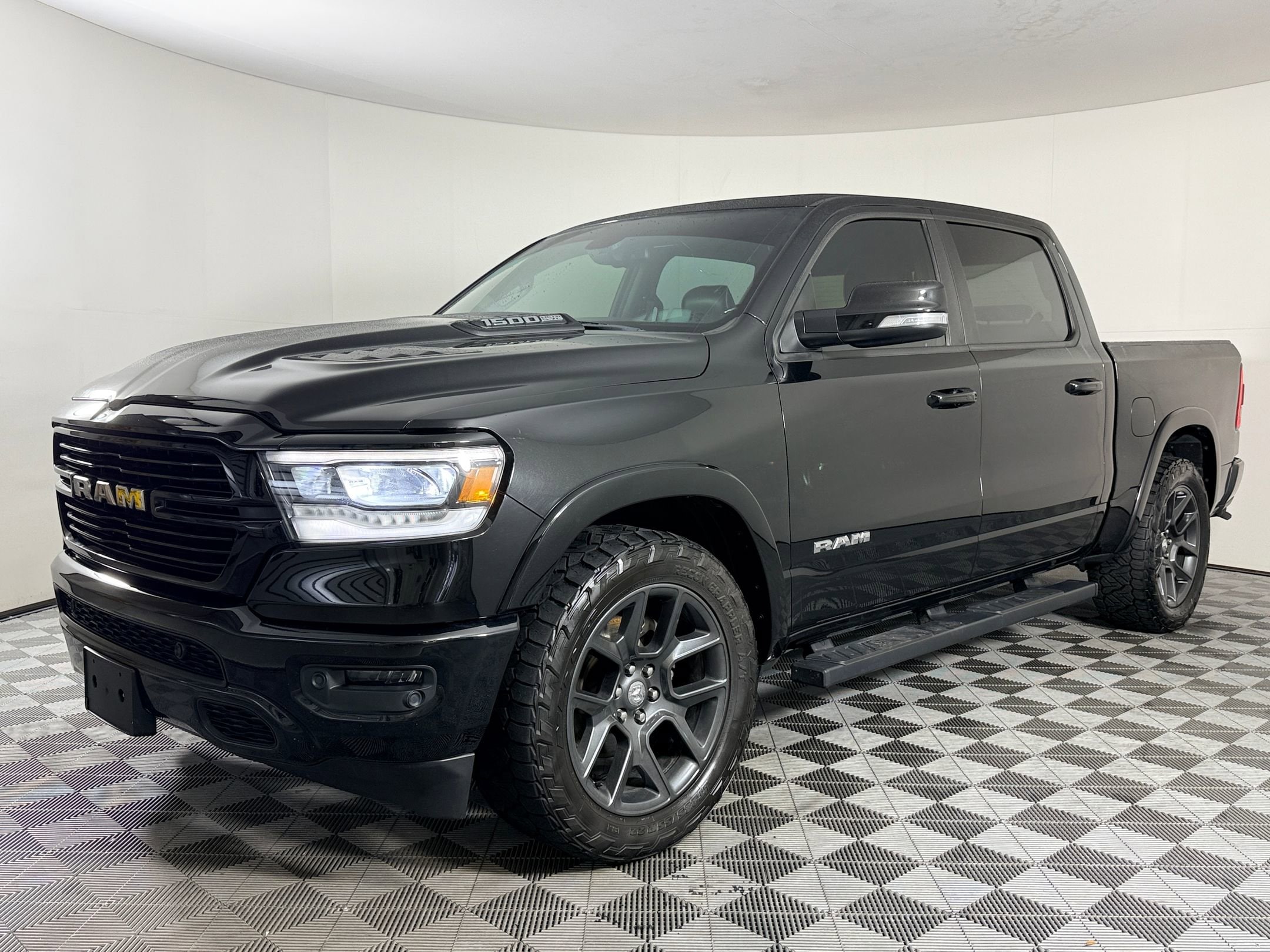 2019 RAM Ram 1500 Pickup Laramie's photo