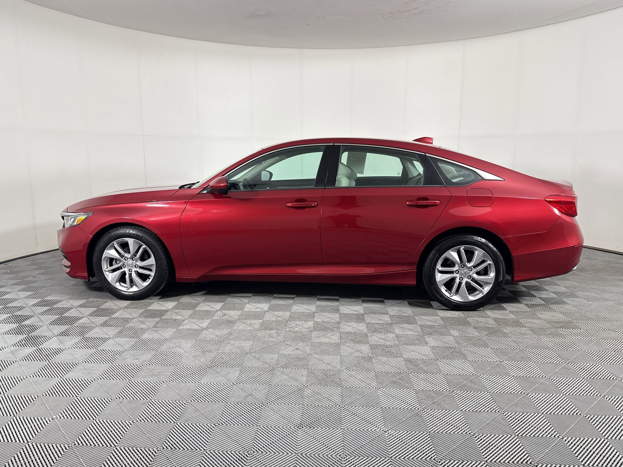 Used 2018 Honda Accord LX with VIN 1HGCV1F13JA048870 for sale in Fairburn, GA