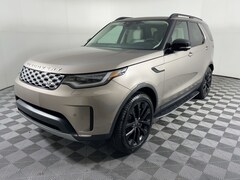 2026 Land Rover Discovery S SUV