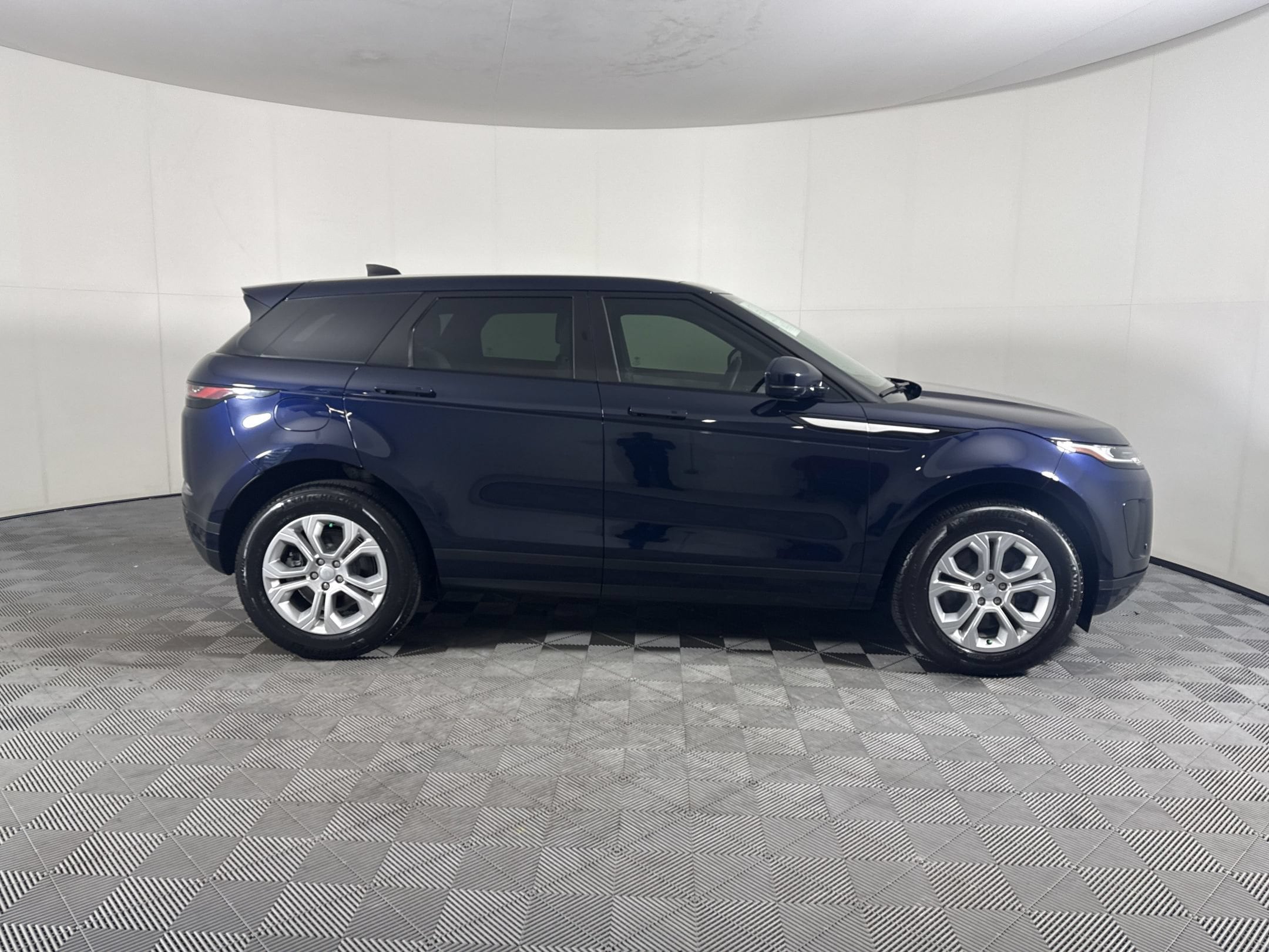 2023 Land Rover Range Rover Evoque S - Photo 8