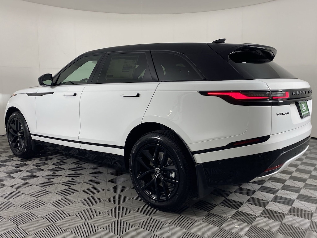 Used 2026 Land Rover Range Rover Velar Dynamic SE SUV