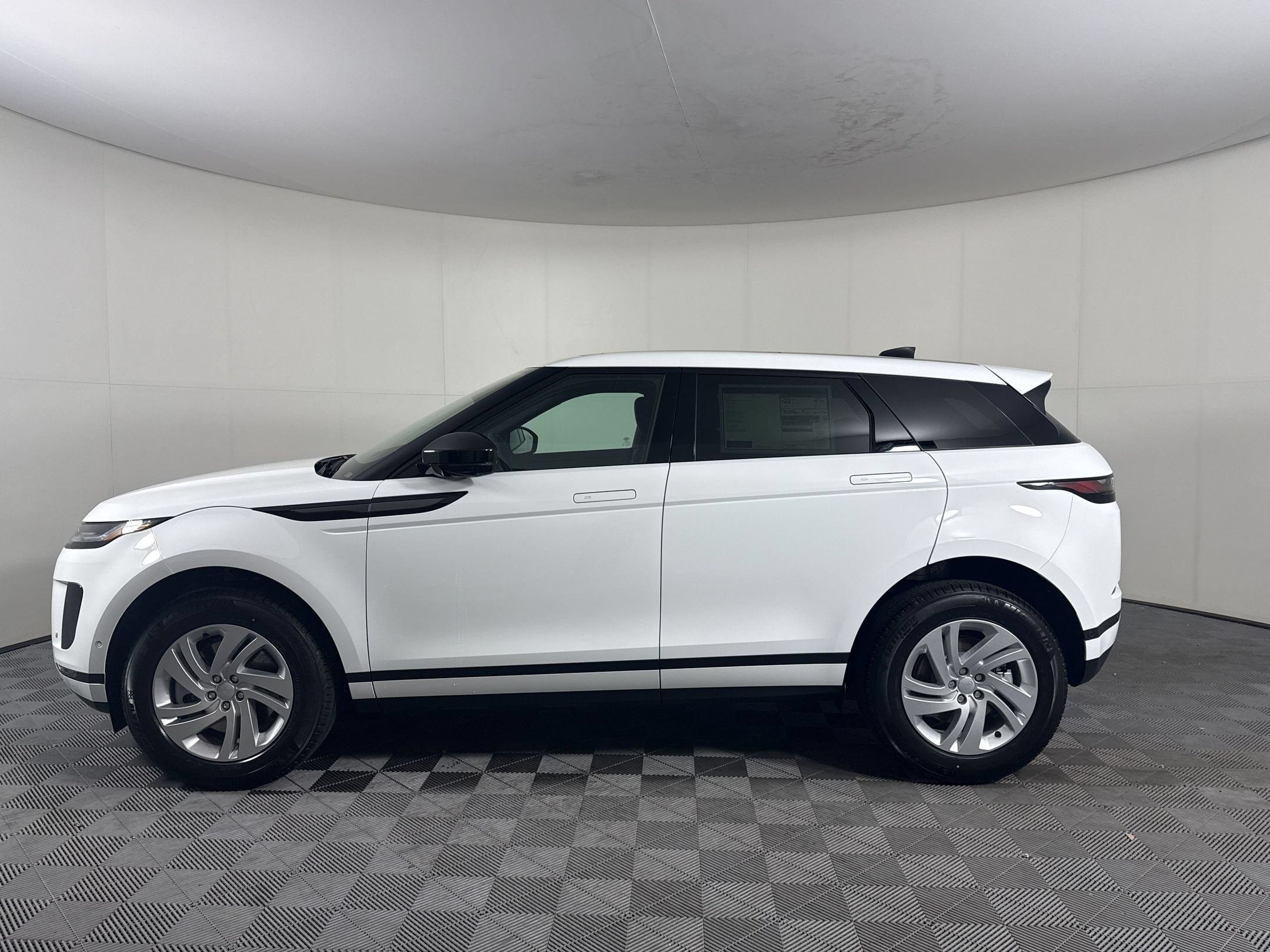2026 Land Rover Range Rover Evoque Core S SUV