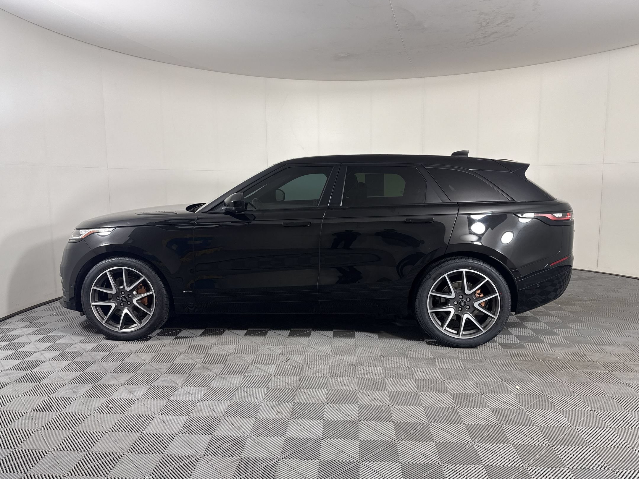 2021 Land Rover Range Rover Velar R-Dynamic S SUV