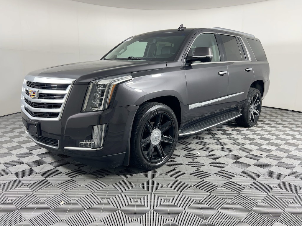 Used 2016 Cadillac Escalade Luxury Collection SUV