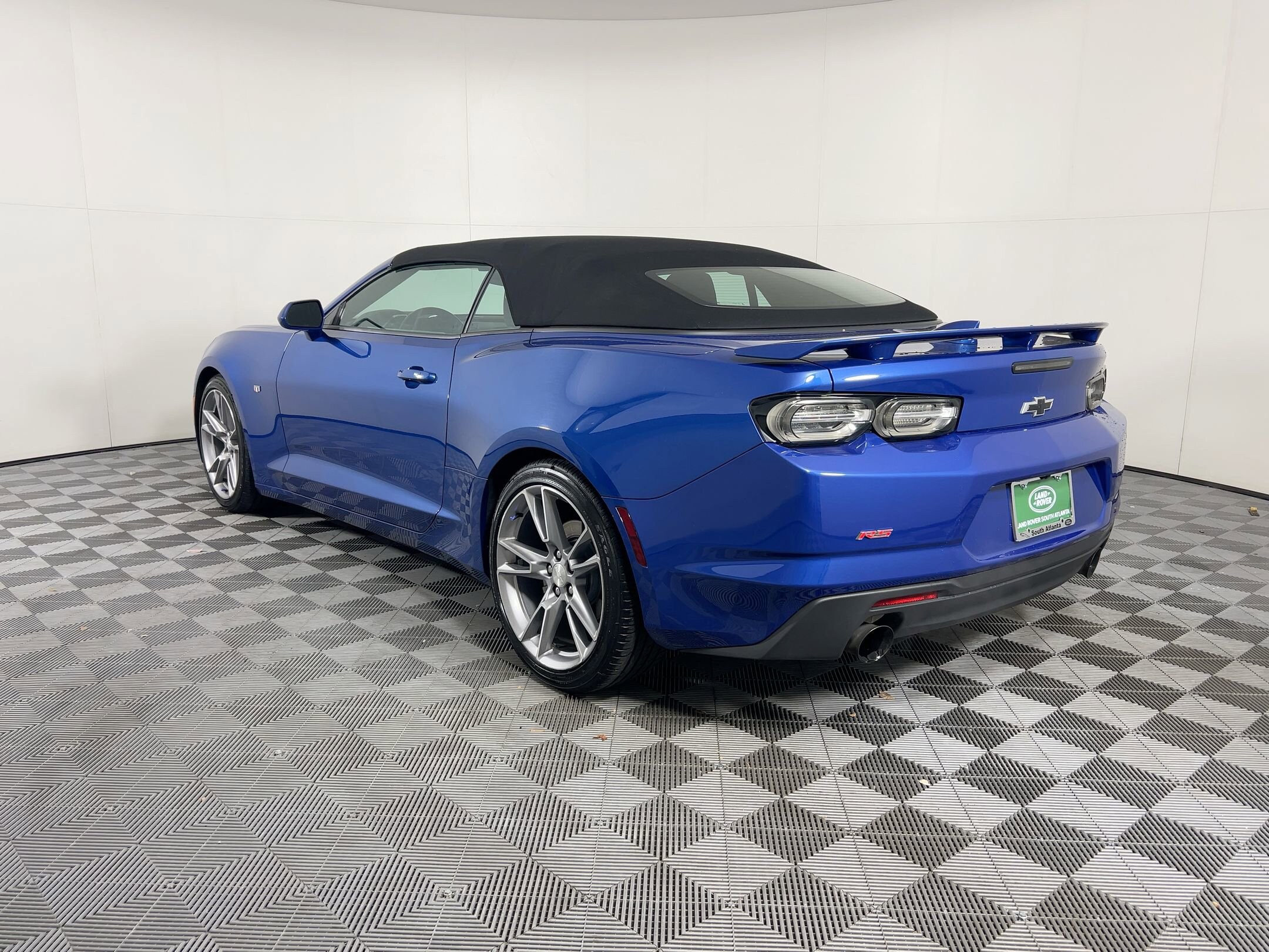 2022 Chevrolet Camaro 1LT photo 3