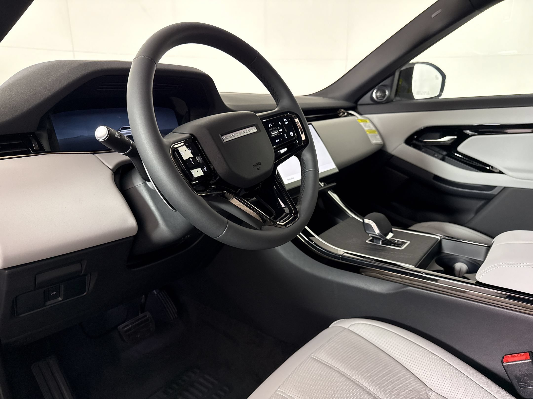 Range Rover Evoque Core S SUV