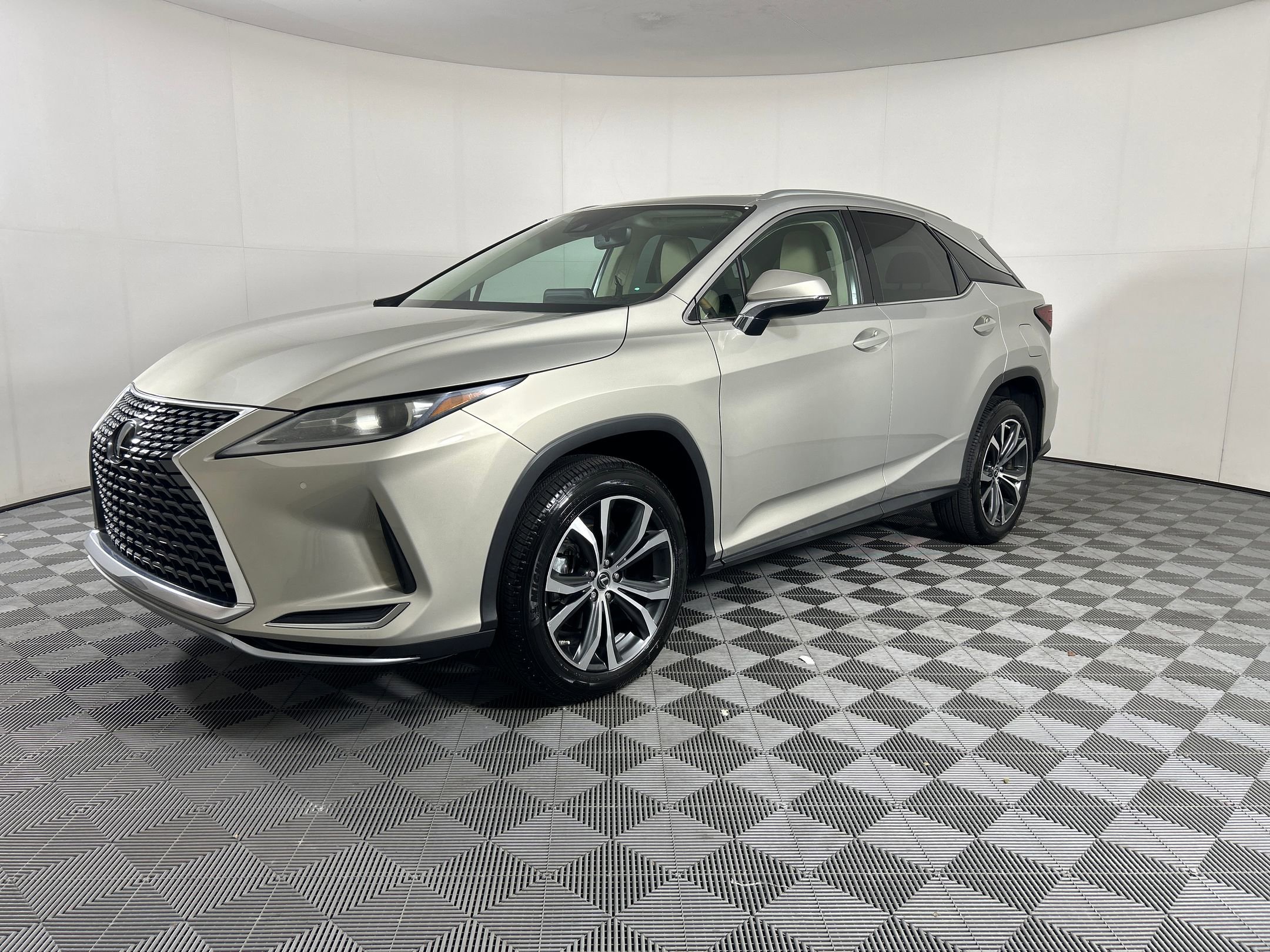 2020 Lexus RX 350's photo