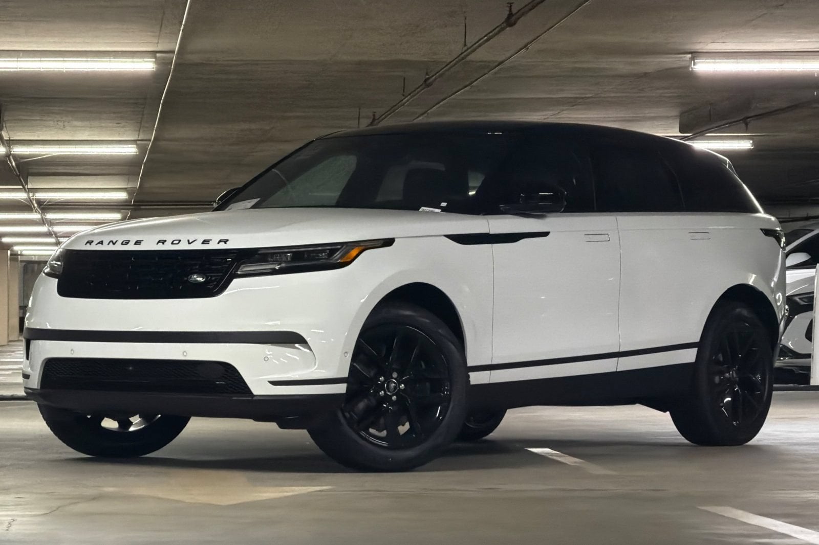 2026 Land Rover Range Rover Velar P250 S SUV 2026 Land Rover Range Rover Velar P250 S SUV