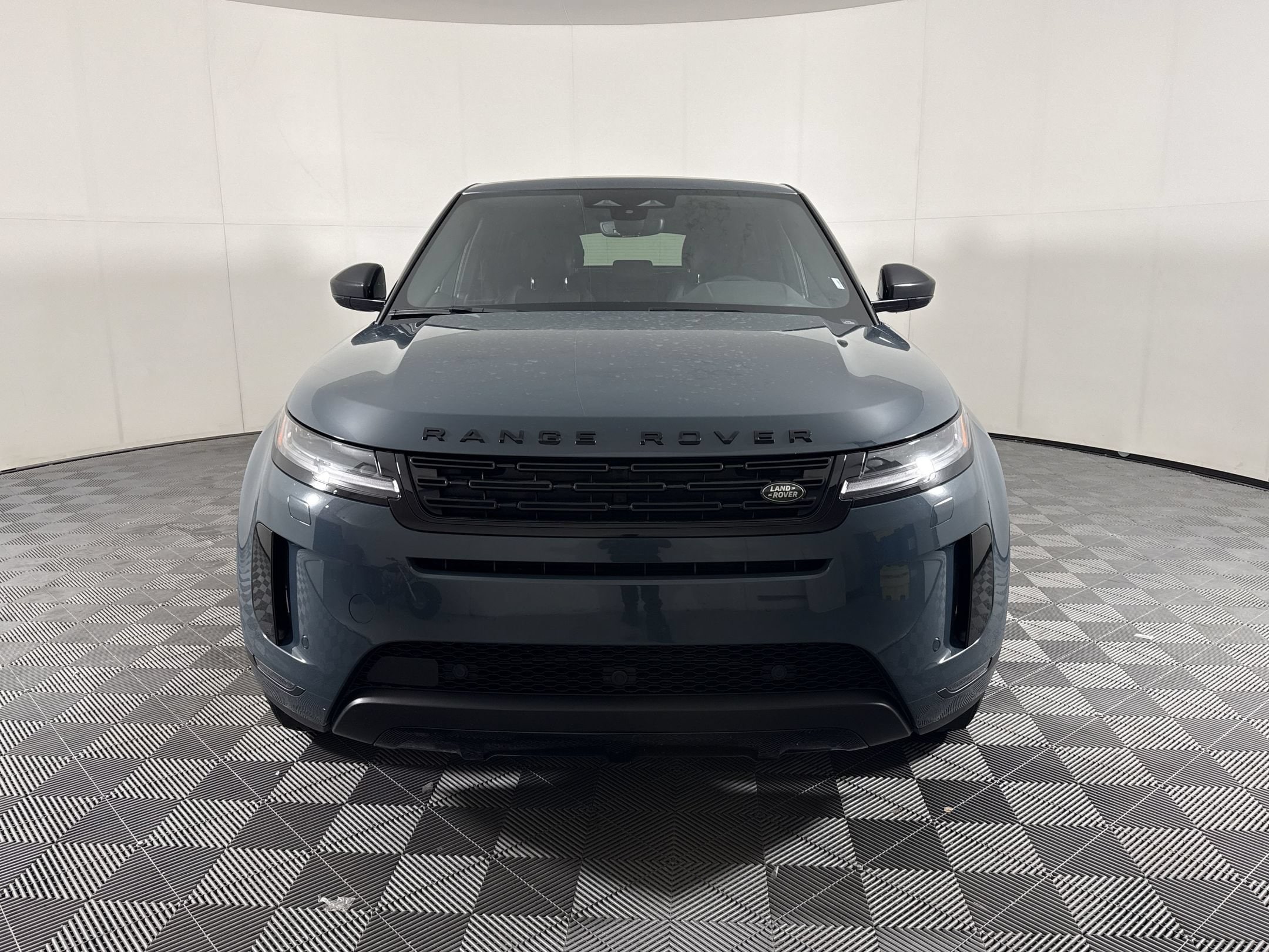 2024 Land Rover Range Rover Evoque Core S SUV