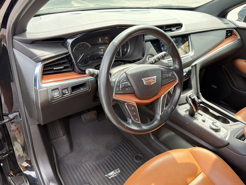 Used 2021 Cadillac XT5 AWD Premium Luxury SUV