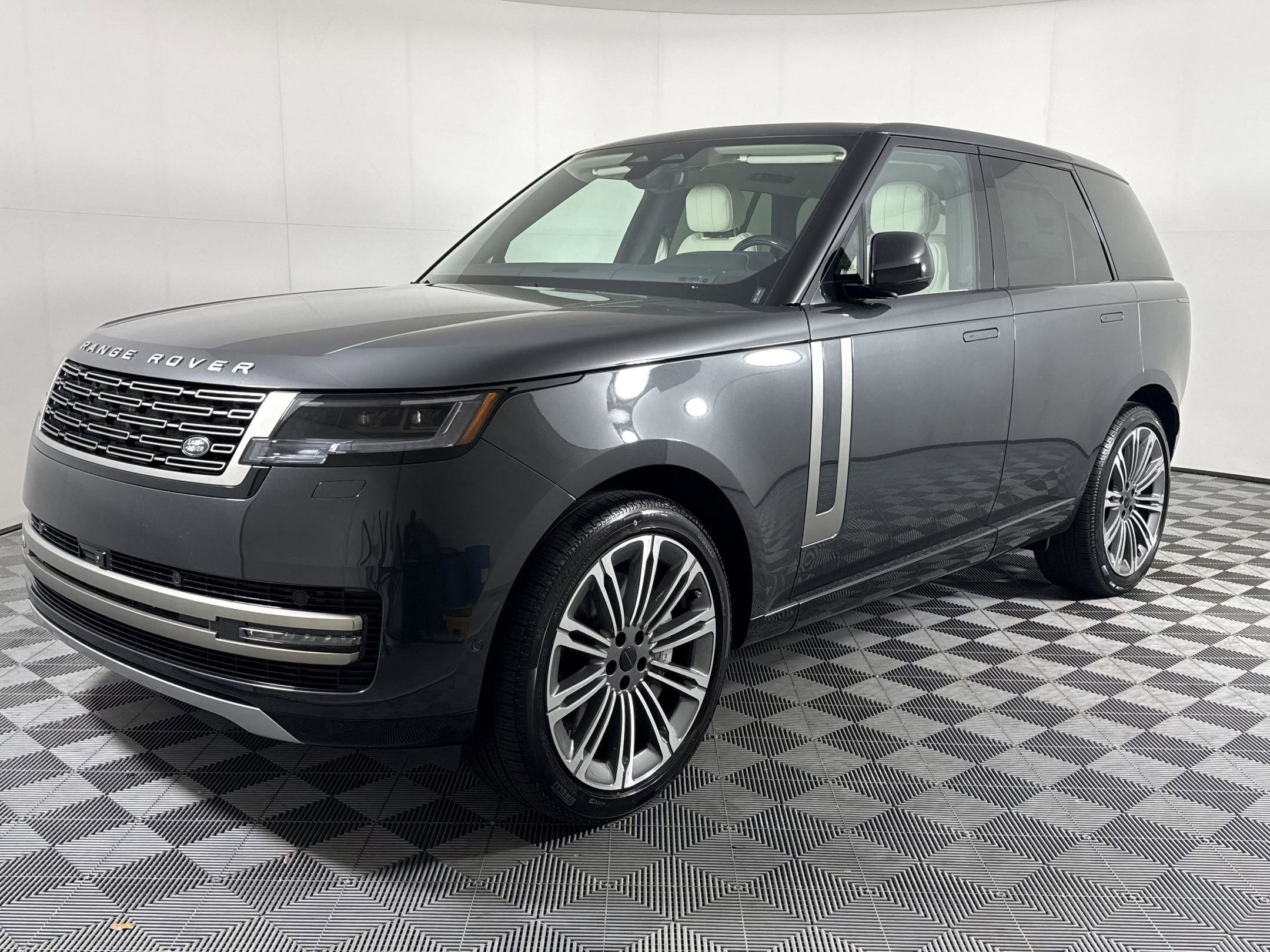 2026 Land Rover Range Rover