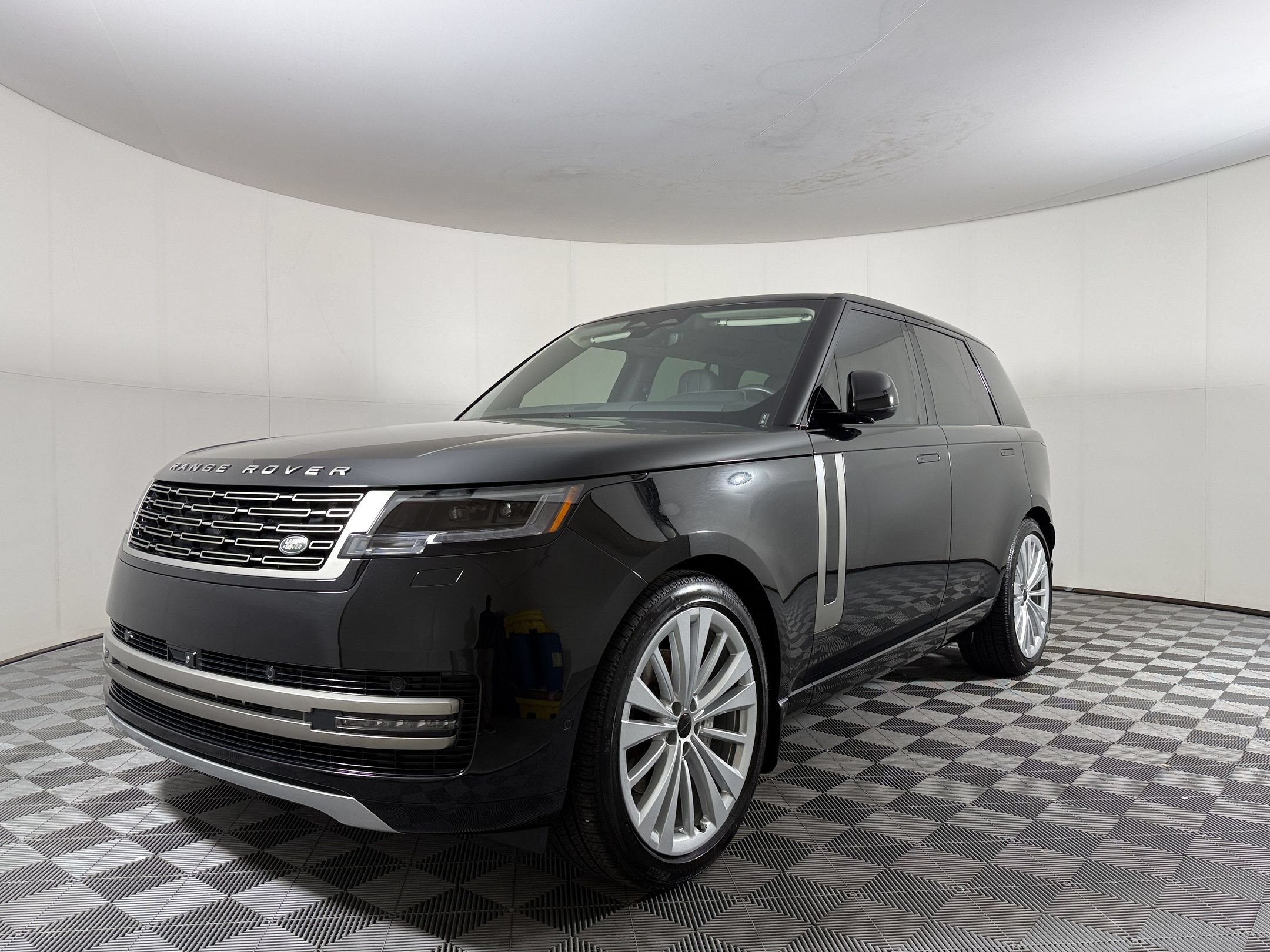 2025 Land Rover Range Rover