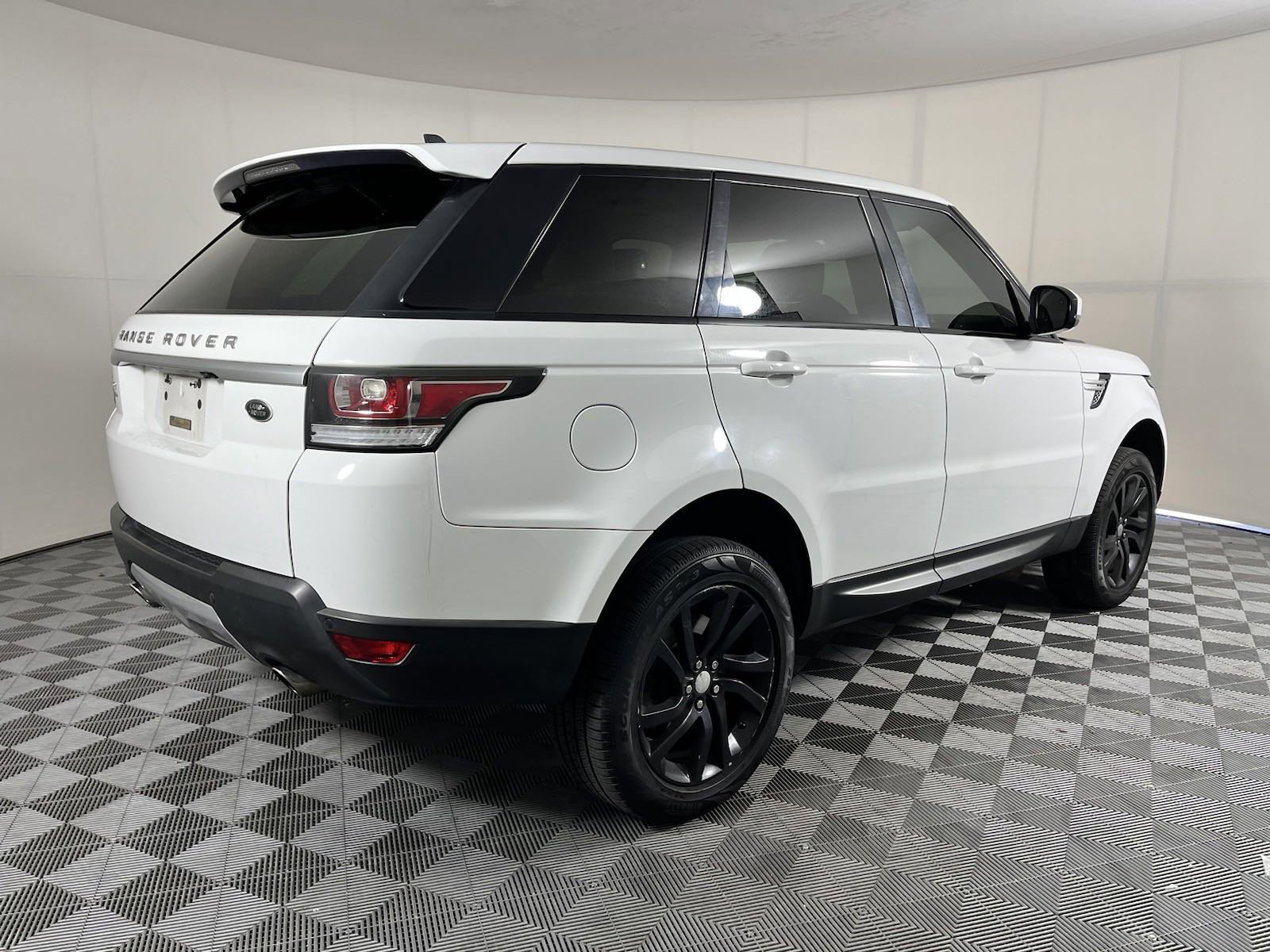 Used 2016 Land Rover Range Rover Sport HSE with VIN SALWR2PF2GA591614 for sale in Fairburn, GA