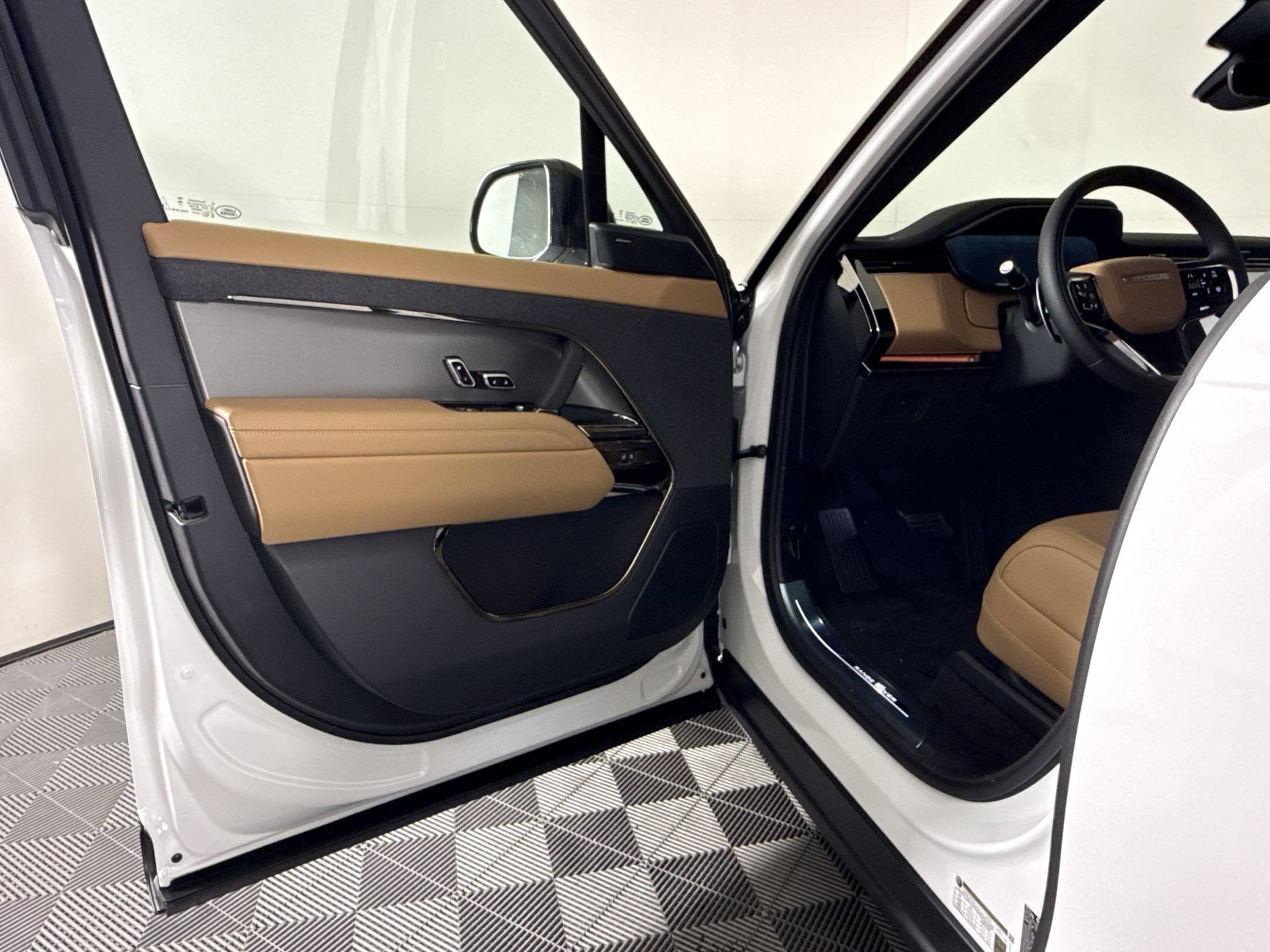 Range Rover Sport P360 SE SUV