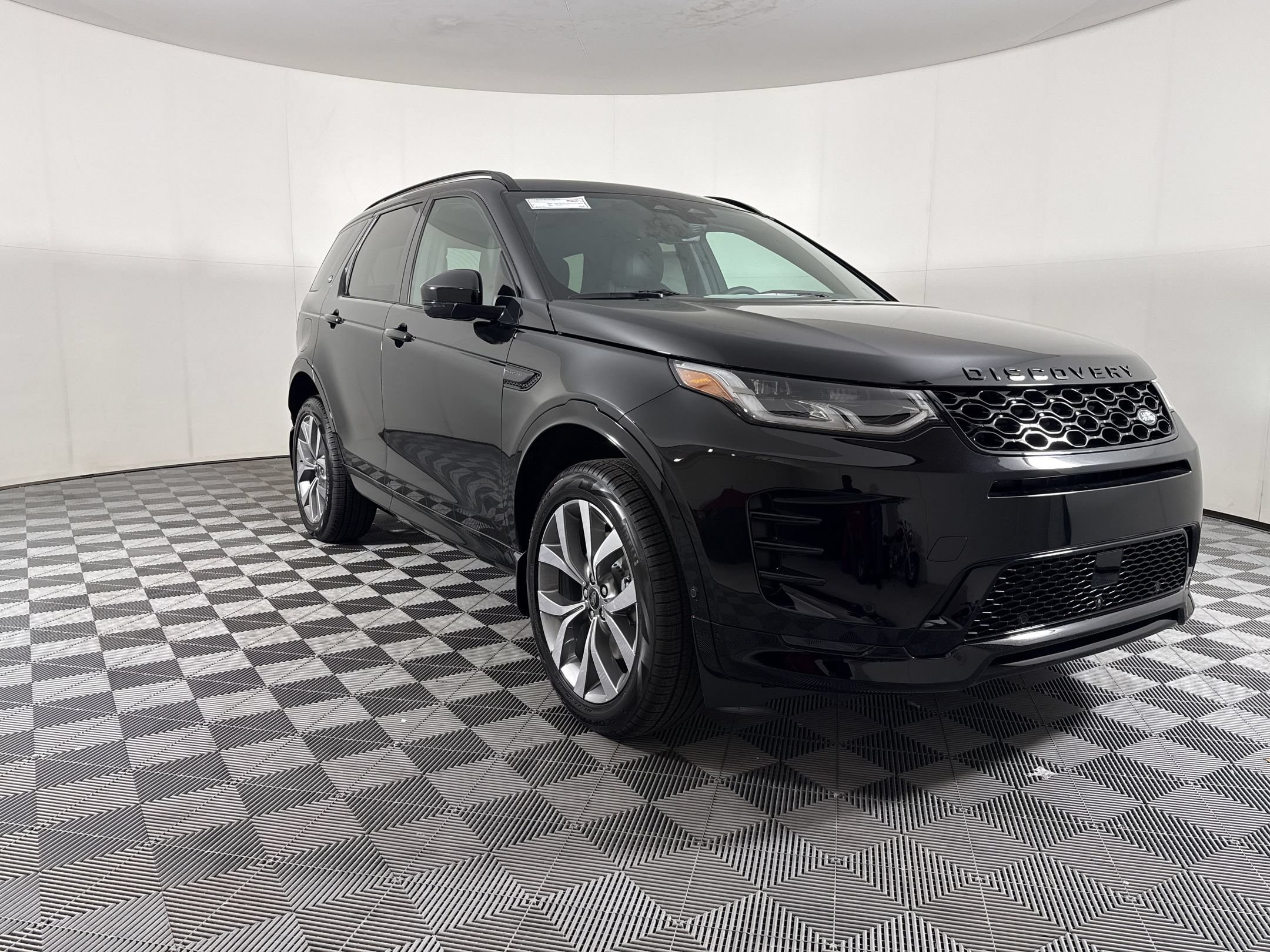 2026 Land Rover Discovery Sport Landmark SUV