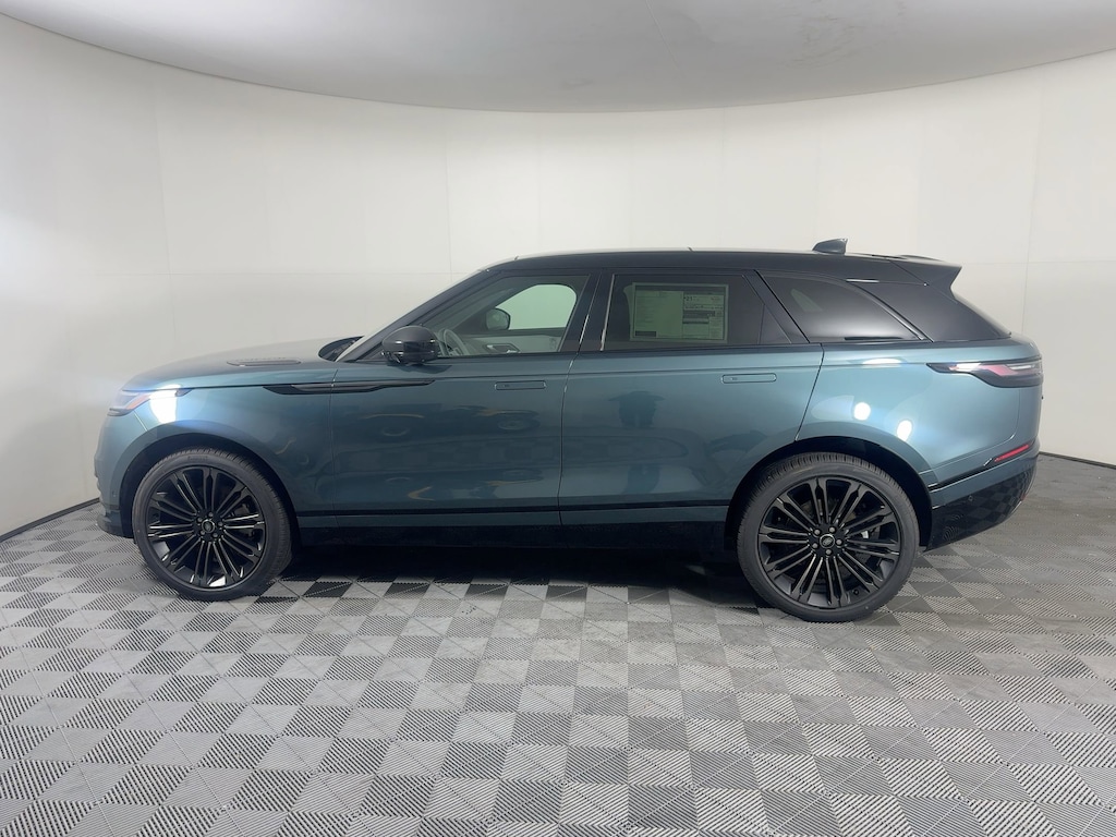 New 2026 Land Rover Range Rover Velar P400 Dynamic SE SUV