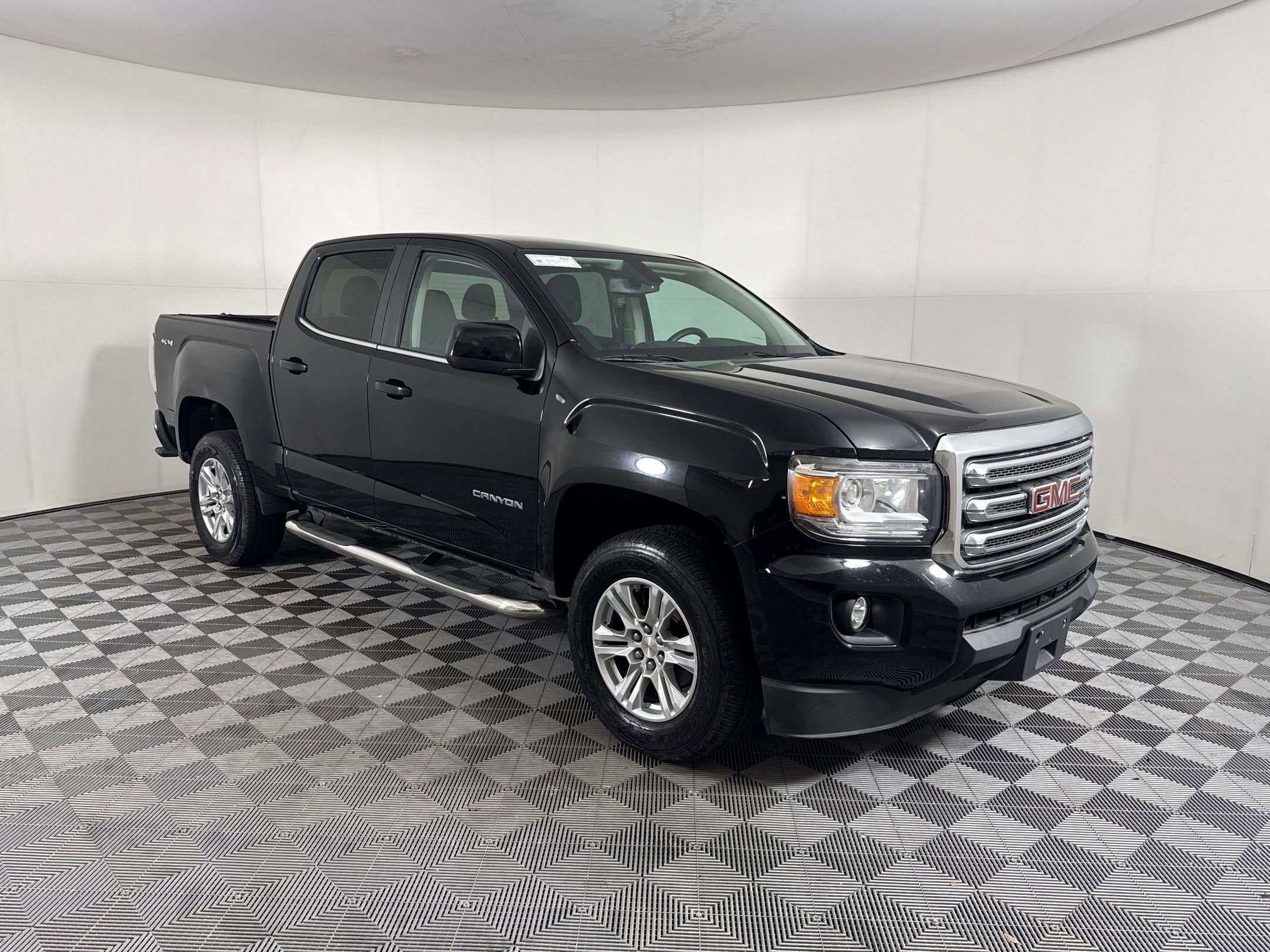 Canyon 4WD SLE Truck Crew Cab