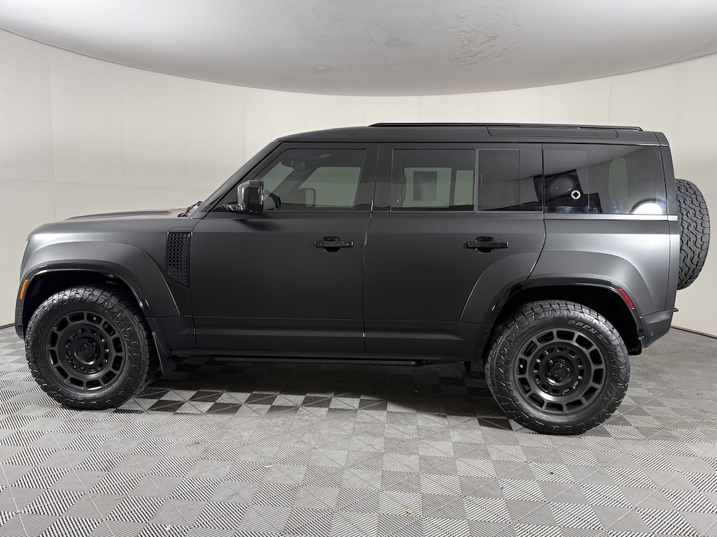 Used 2026 Land Rover Defender 110 OCTA SUV