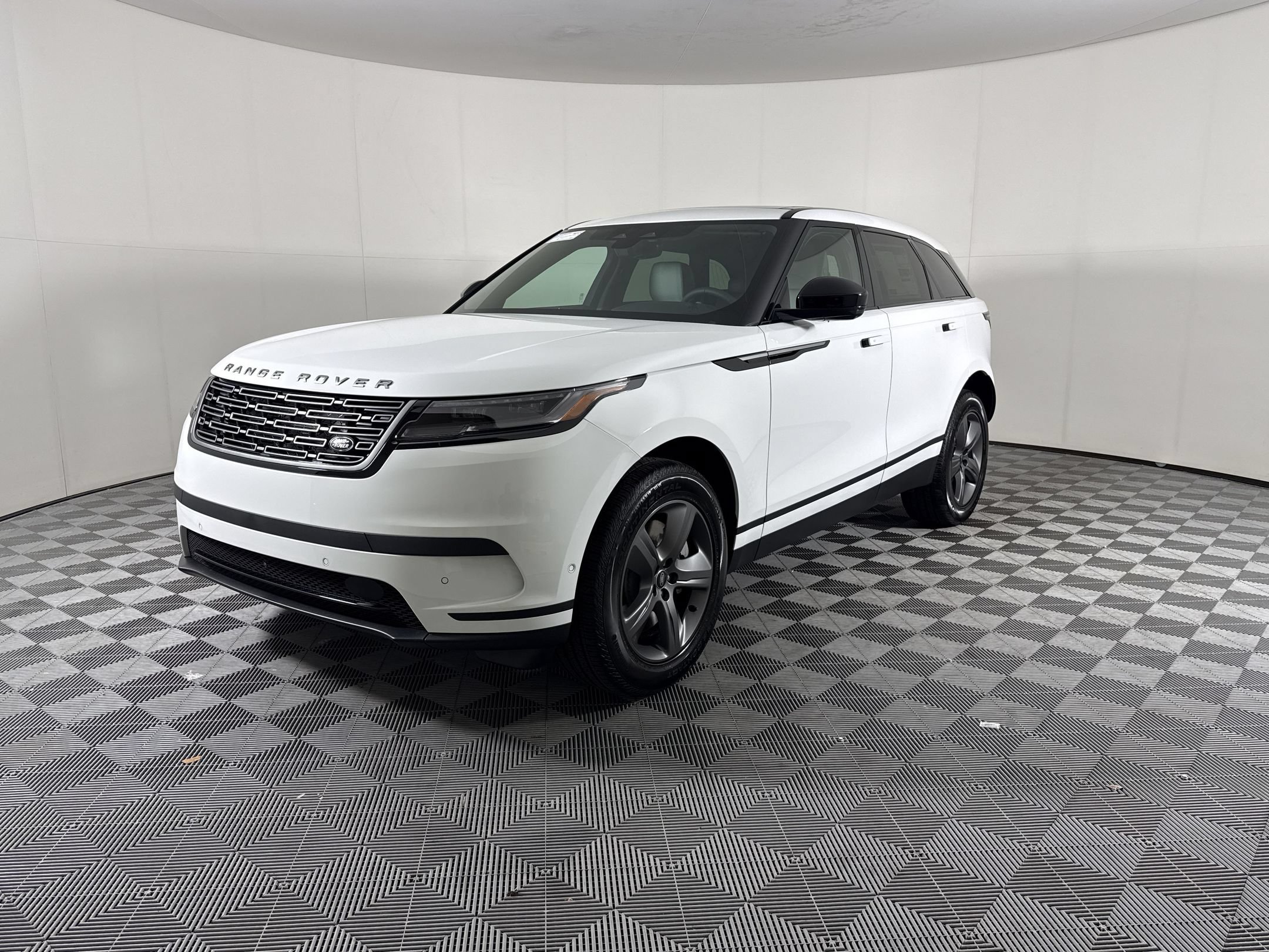 Range Rover Velar P250 S SUV