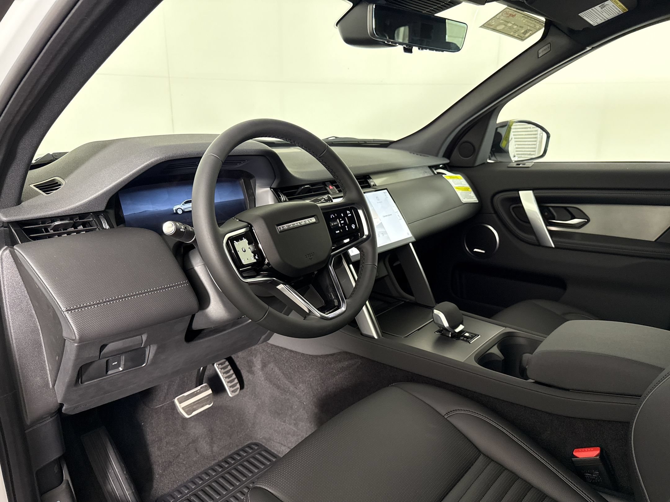 2026 Land Rover Discovery Sport Landmark SUV