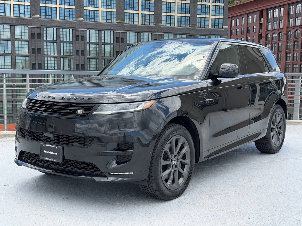 Used 2024 Land Rover Range Rover Sport Dynamic SE SUV