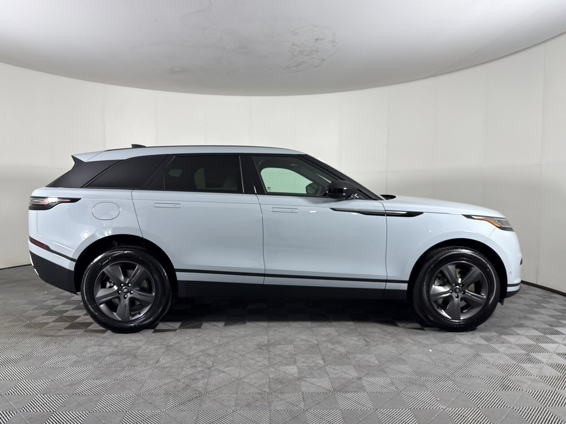 Range Rover Velar P250 S SUV