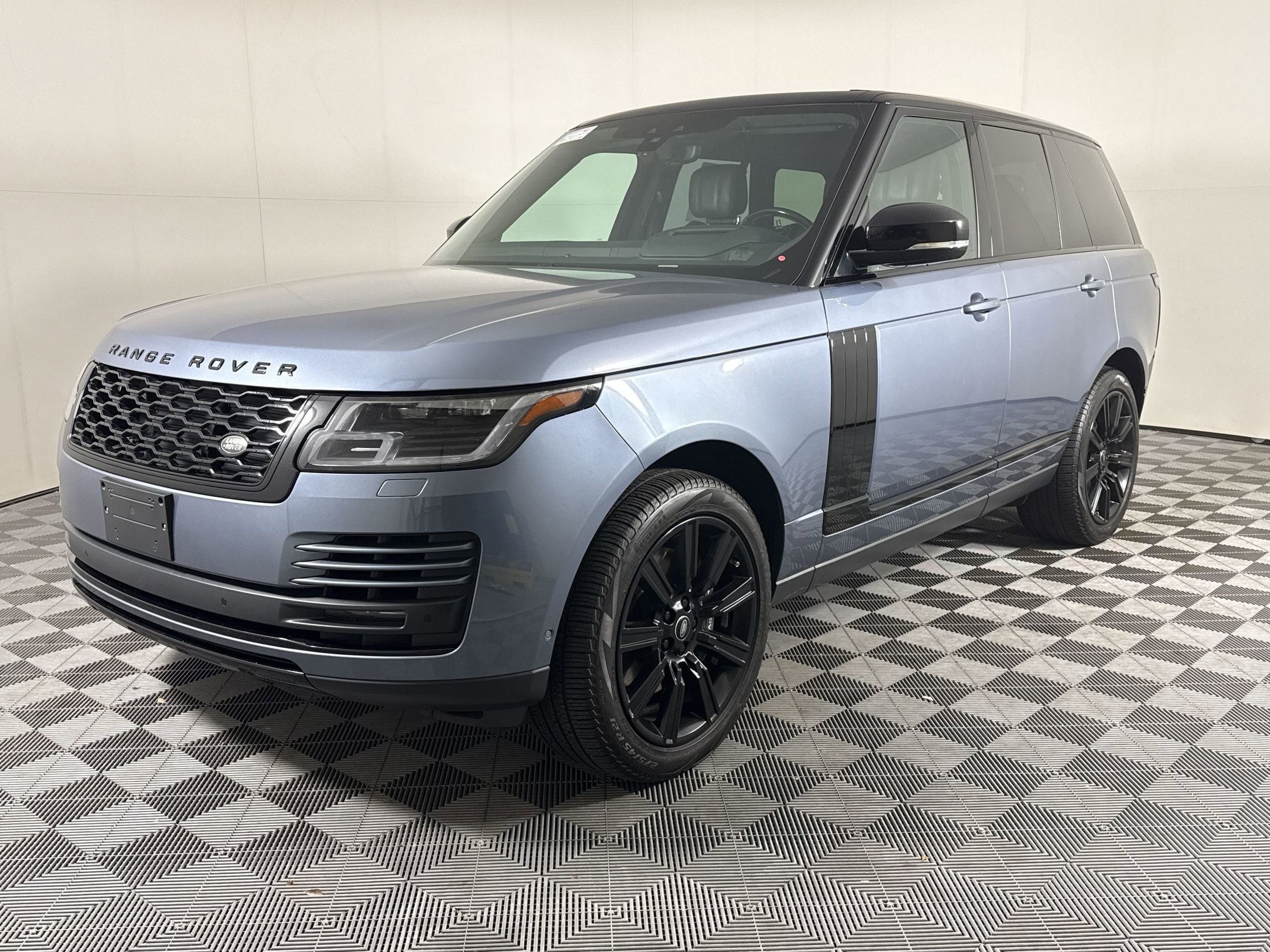 2021 Land Rover Range Rover 3.0 P360 MHEV HSE Wesminster's photo