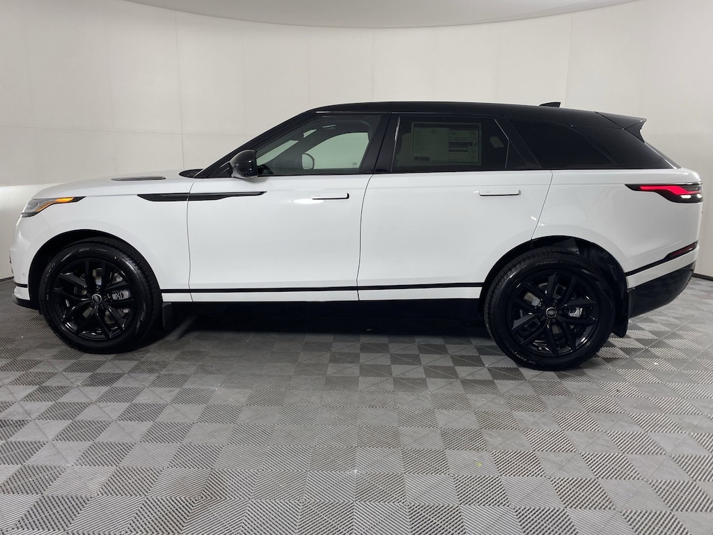 Used 2026 Land Rover Range Rover Velar Dynamic SE SUV