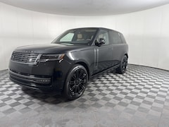 2026 Land Rover Range Rover P400 SE 7 Seat SUV
