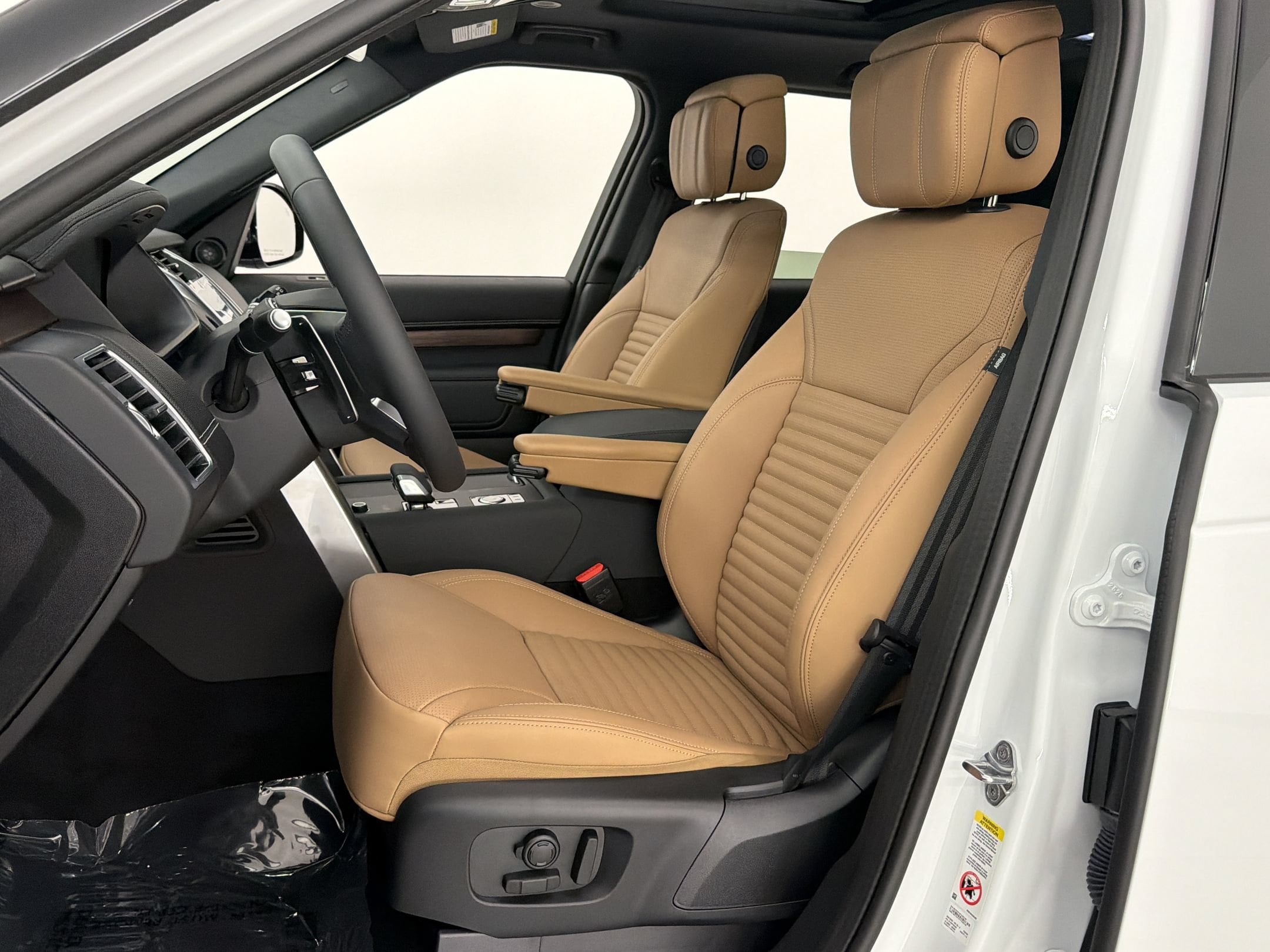 Discovery Dynamic SE SUV