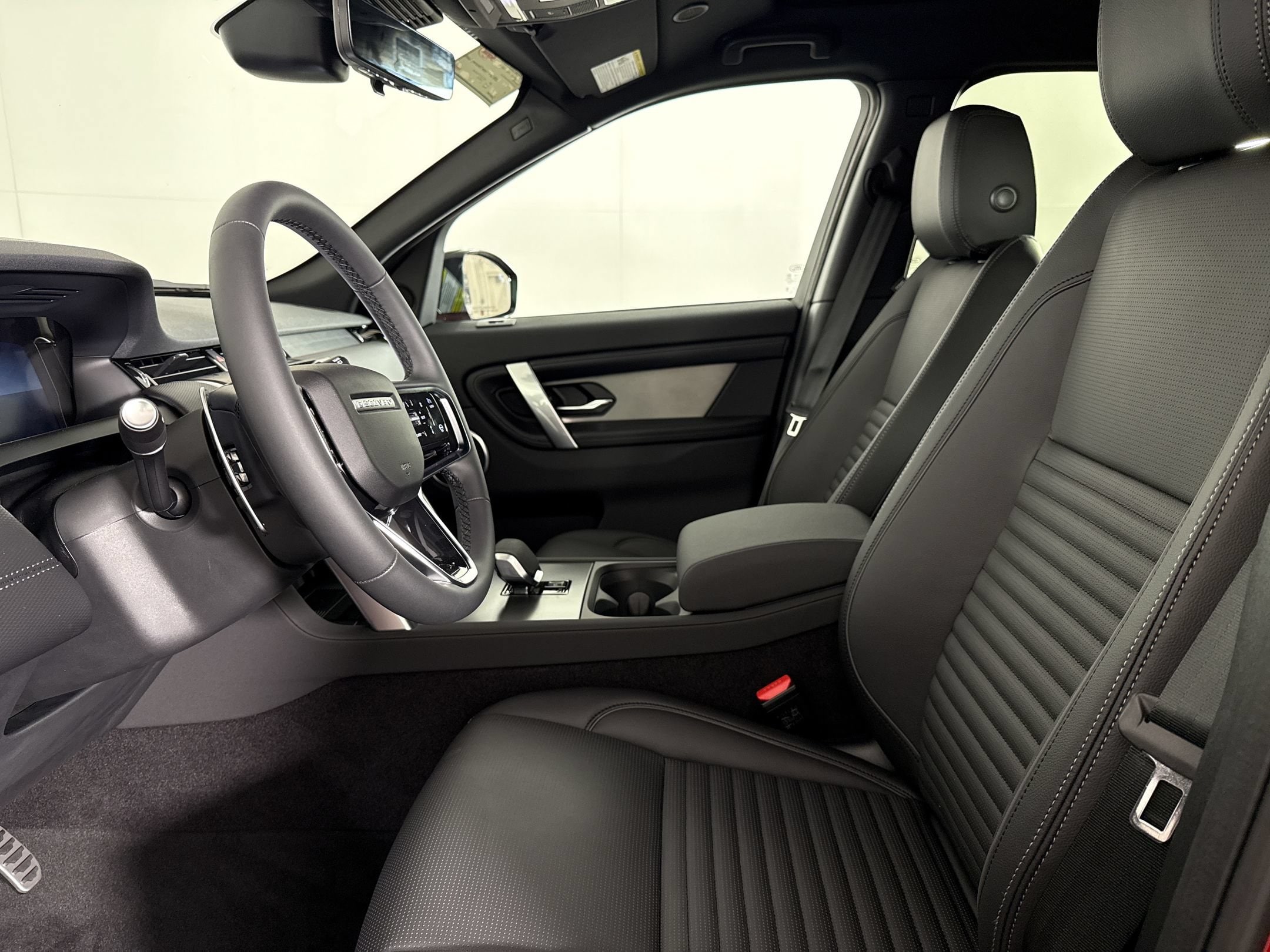 2026 Land Rover Discovery Sport Landmark SUV