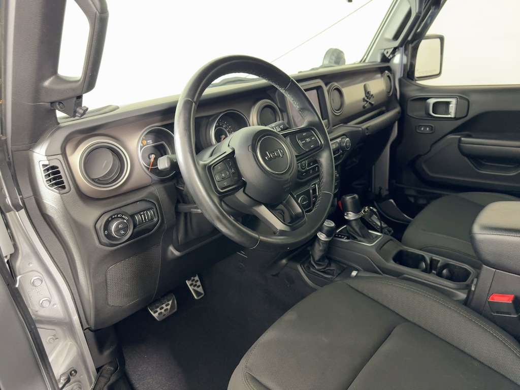 Used 2020 Jeep Gladiator Sport S Truck Crew Cab