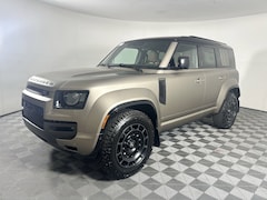 2025 Land Rover Defender 110 OCTA SUV