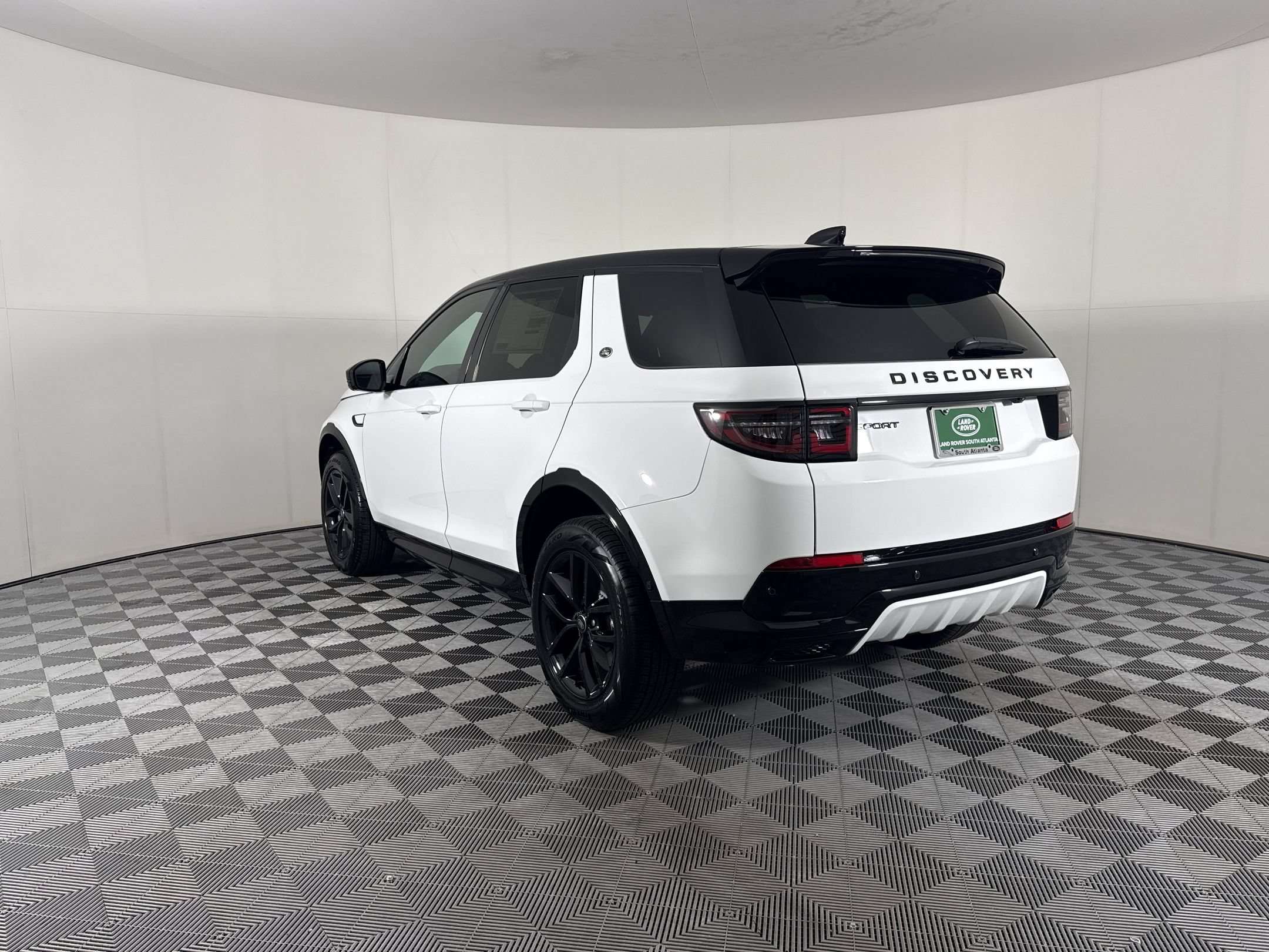 2026 Land Rover Discovery Sport Landmark SUV