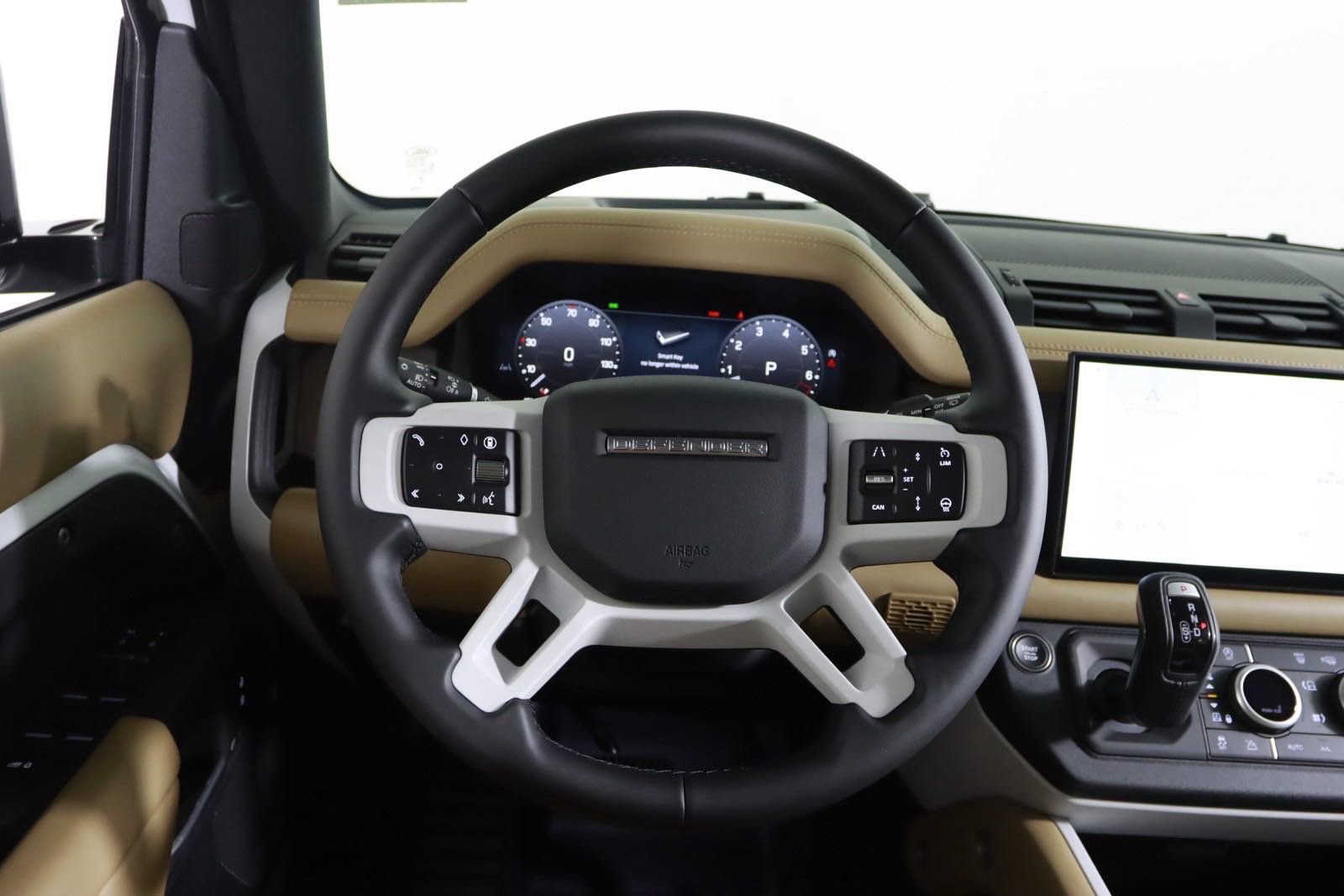 2025 Land Rover Defender 110 X-Dynamic SE photo 4