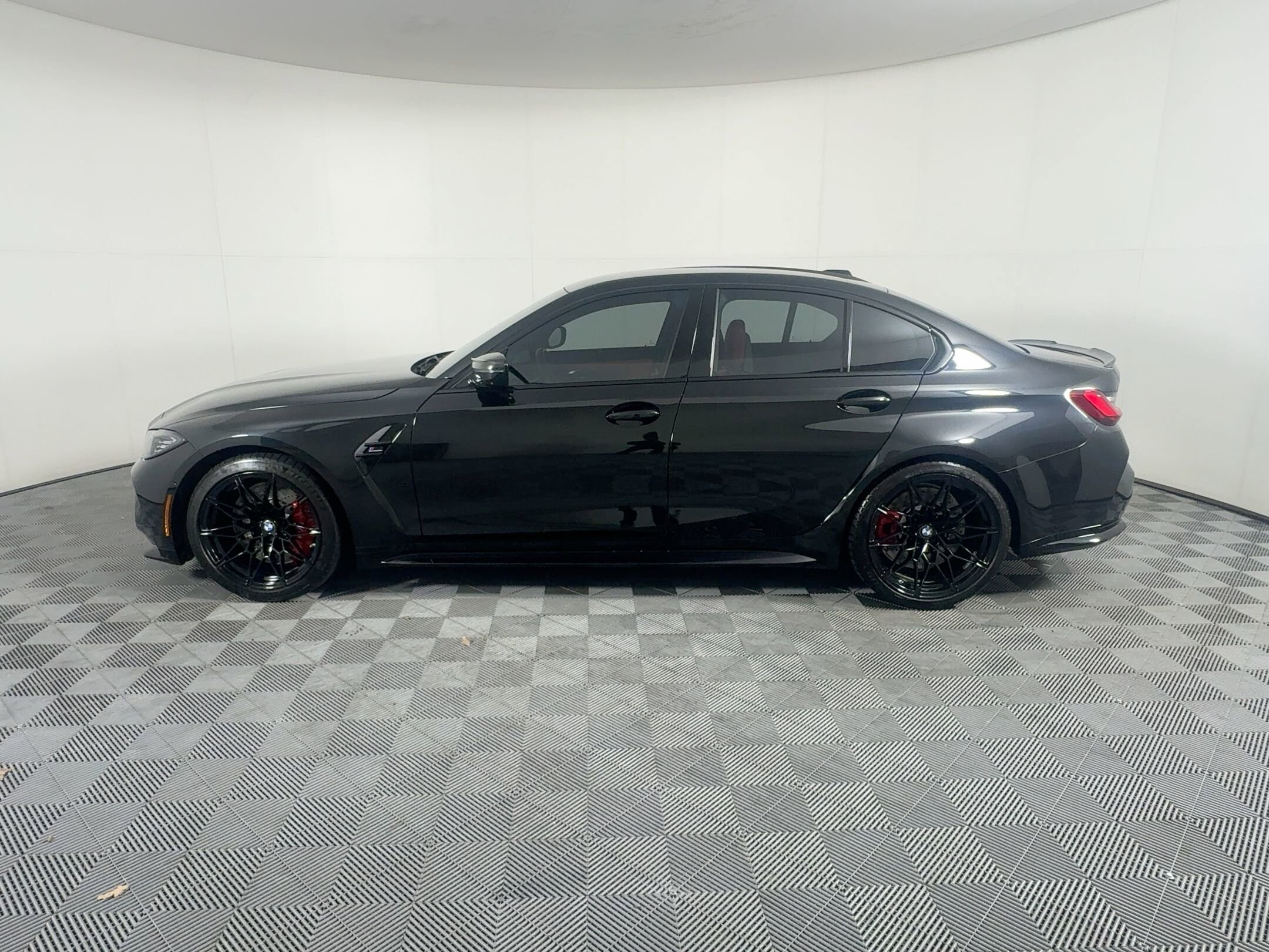 2024 Bmw M3 3 Sedan photo 2