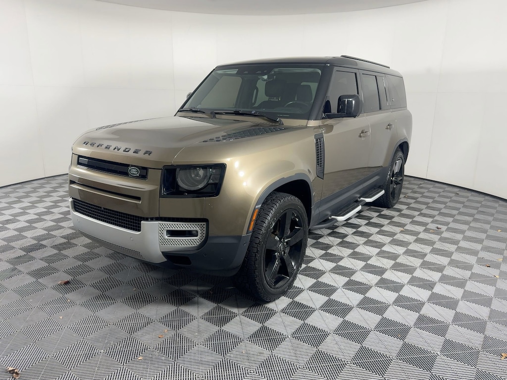 Used 2023 Land Rover Defender 130 SE SUV