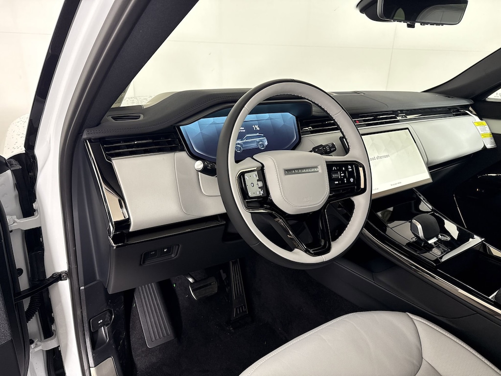 New 2026 Land Rover Range Rover Sport P460e Dynamic SE SUV