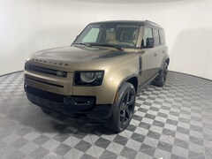 2026 Land Rover Defender 110 X-Dynamic SE SUV