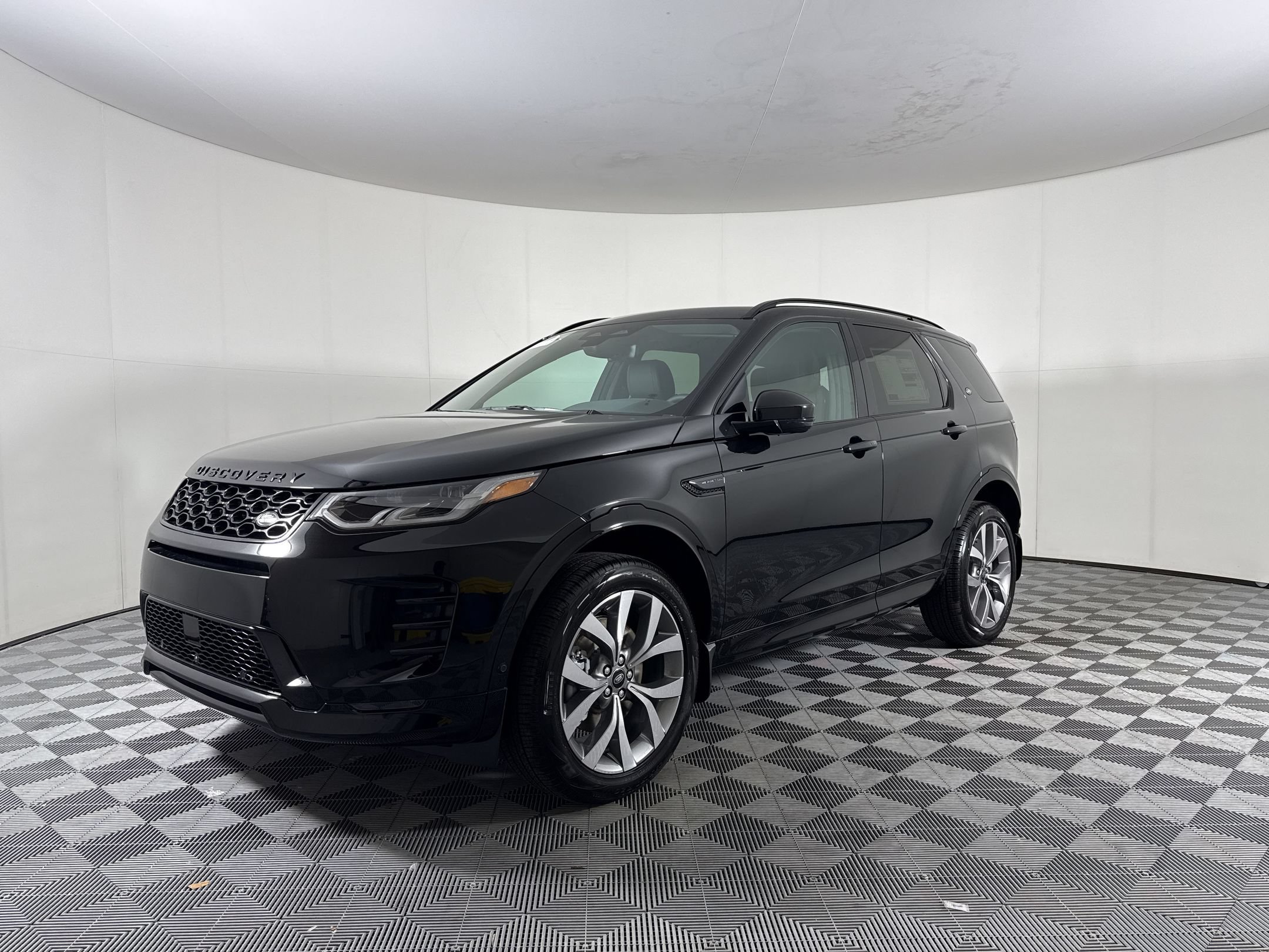2026 Land Rover Discovery Sport Landmark SUV
