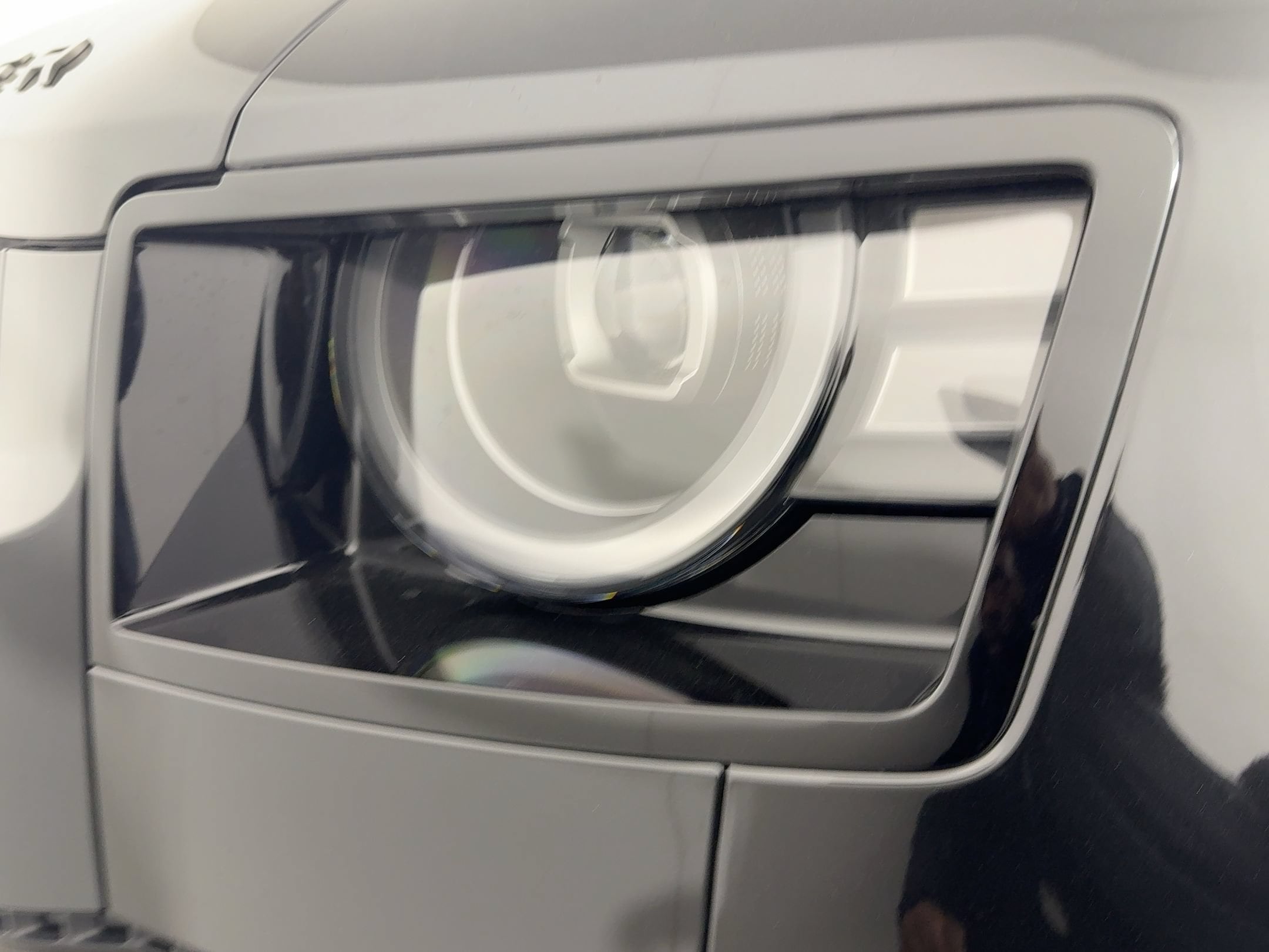 2026 Land Rover Defender S - Photo 11
