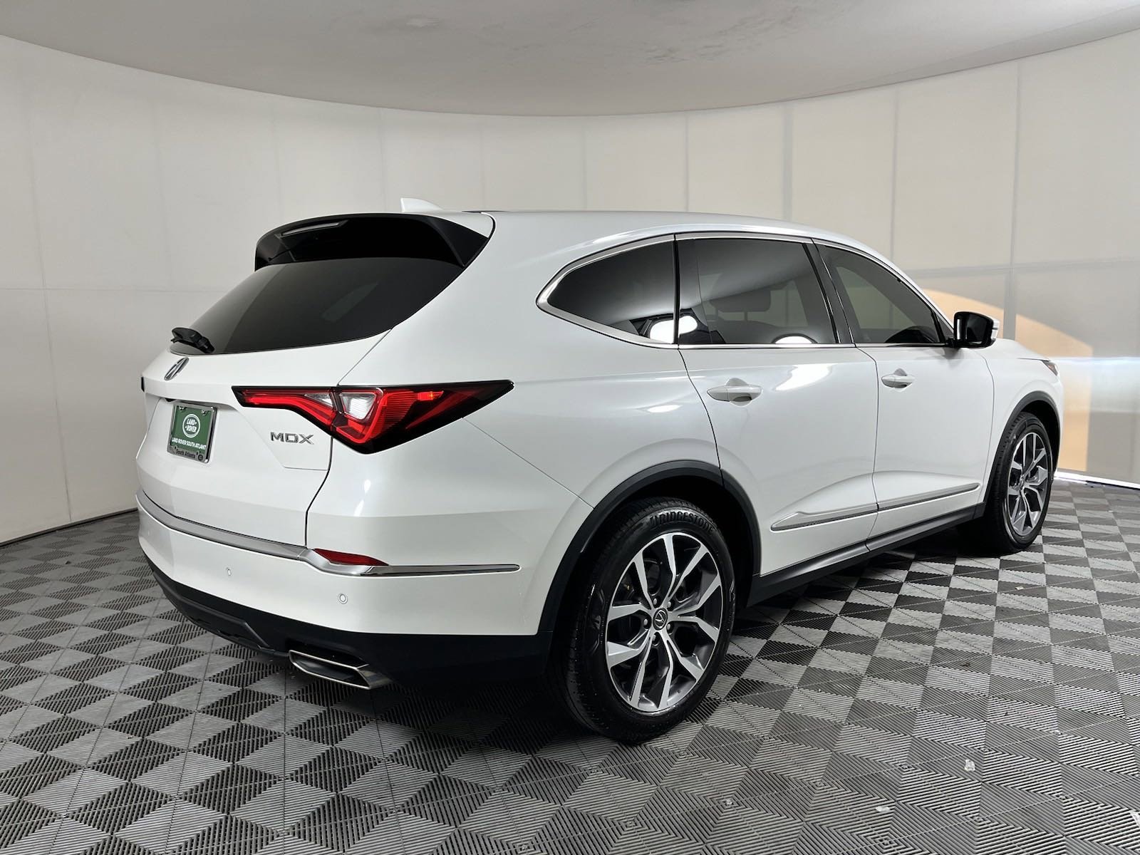 Used 2022 Acura MDX Technology Package with VIN 5J8YD9H47NL004833 for sale in Fairburn, GA