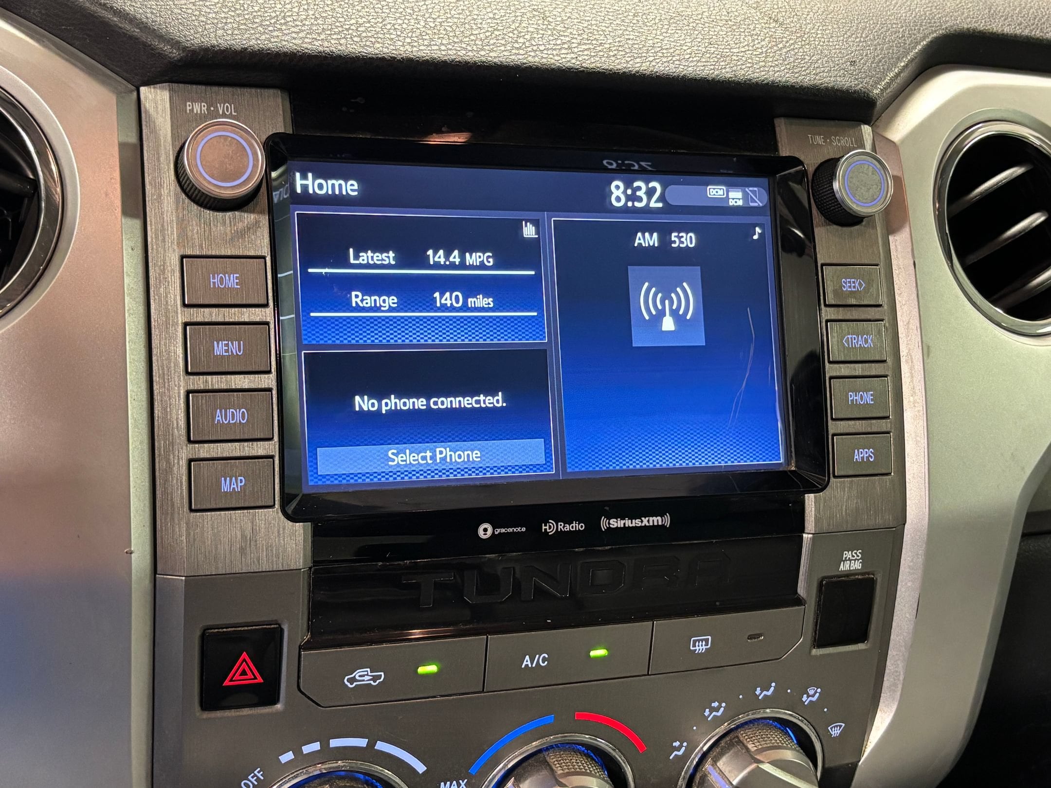 2020 Toyota Tundra SR5 - Photo 17