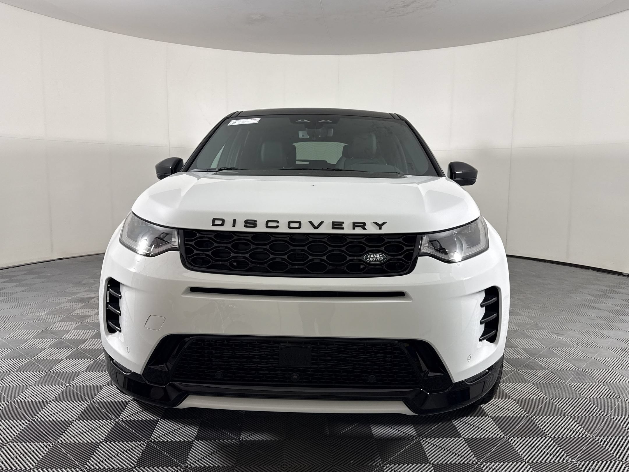 2026 Land Rover Discovery Sport Landmark SUV