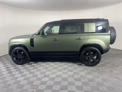 2026 Land Rover Defender 110 X-Dynamic SE SUV