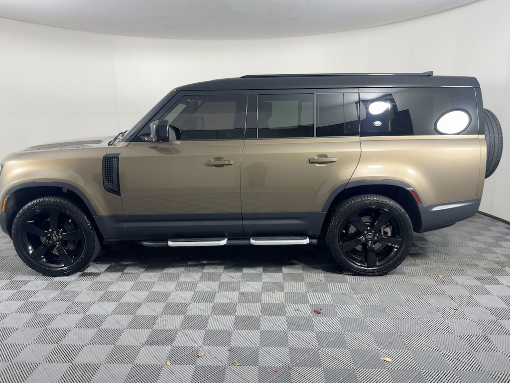 Used 2023 Land Rover Defender 130 SE SUV