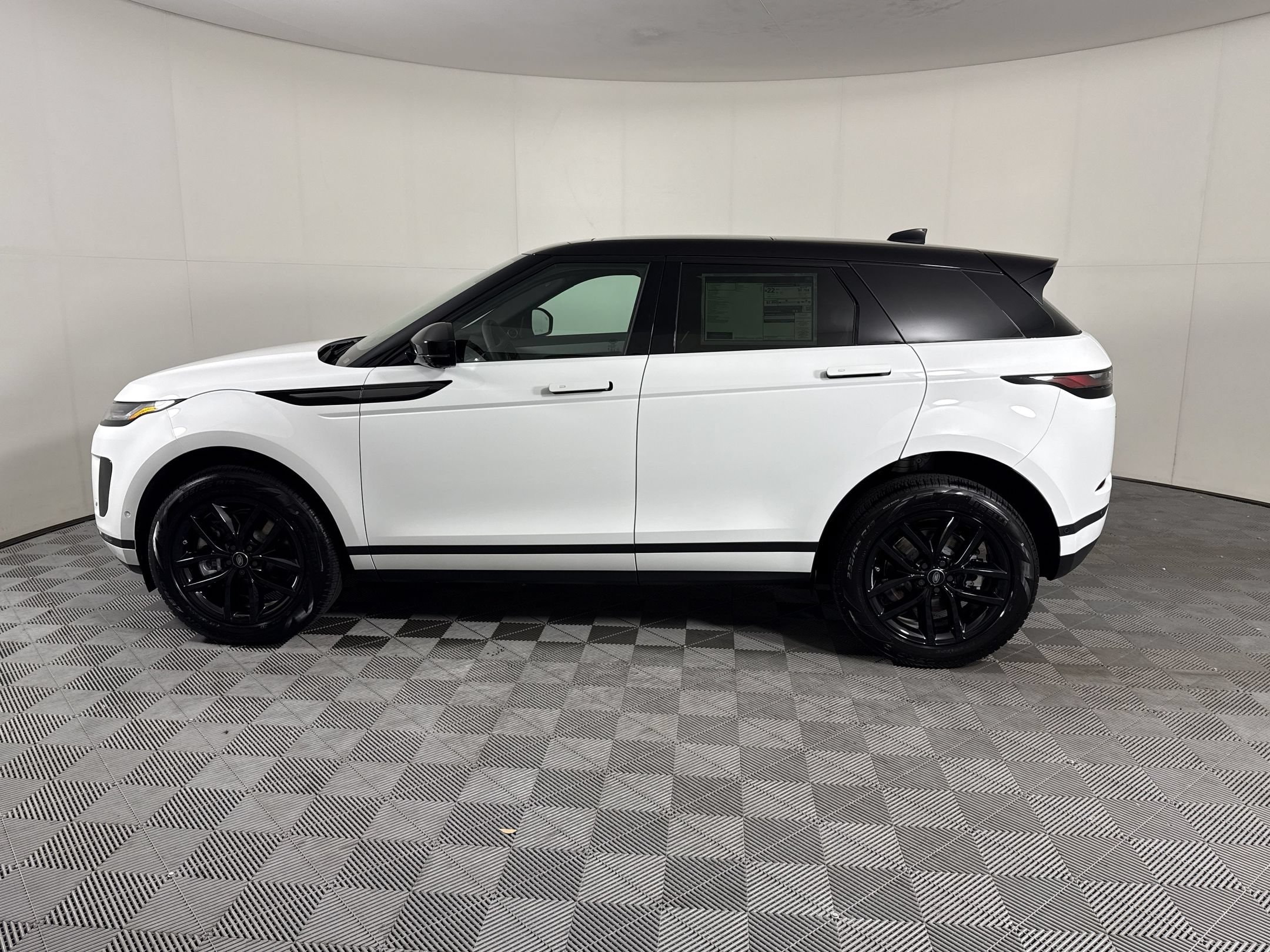 Range Rover Evoque Core S SUV