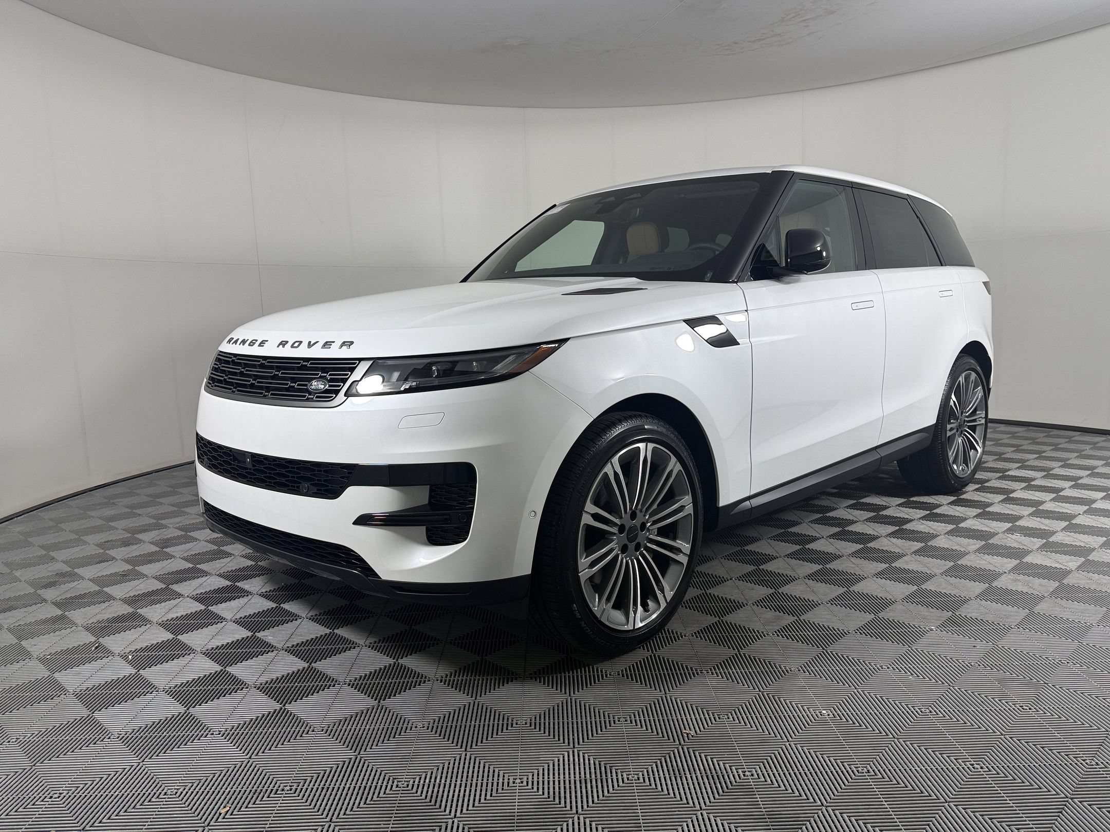 2027 Land Rover Range Rover Sport P360 SE SUV